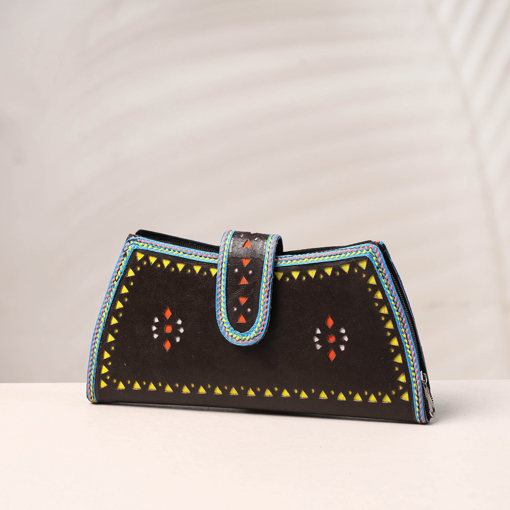 KACHCHH JI CHHAAP Black - Handcrafted Kutch Leather Clutch / Wallet