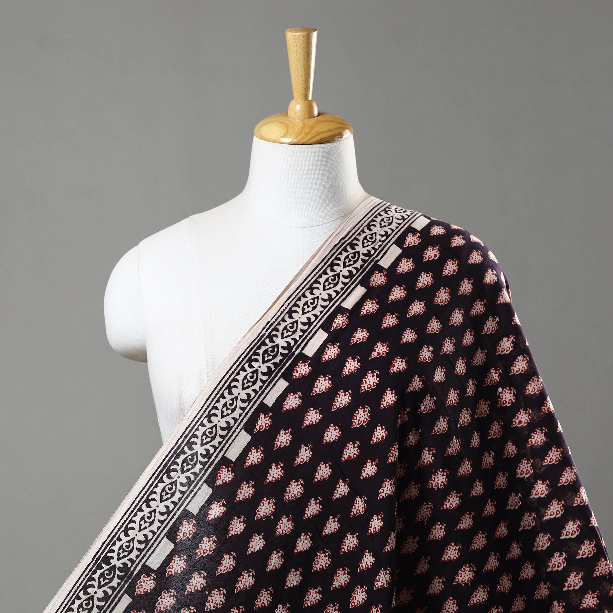 BAGH PRINTS BY YAKOOB KHATRI Black - Natural Dyed Bagh Print Mul Cotton Fabric 16
