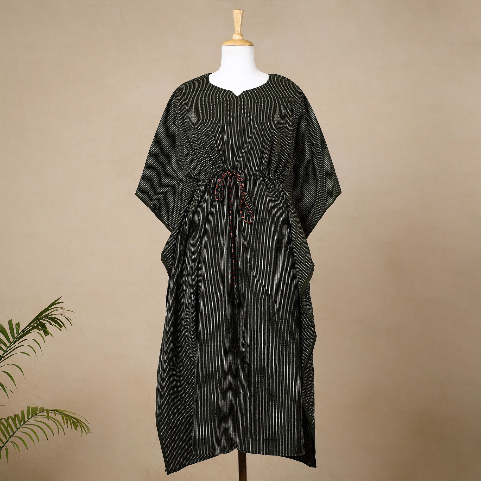 KACHCHH JI CHHAAP Black - Running Stitch Pure Cotton Kaftan with Tie-Up Waist (Medium)