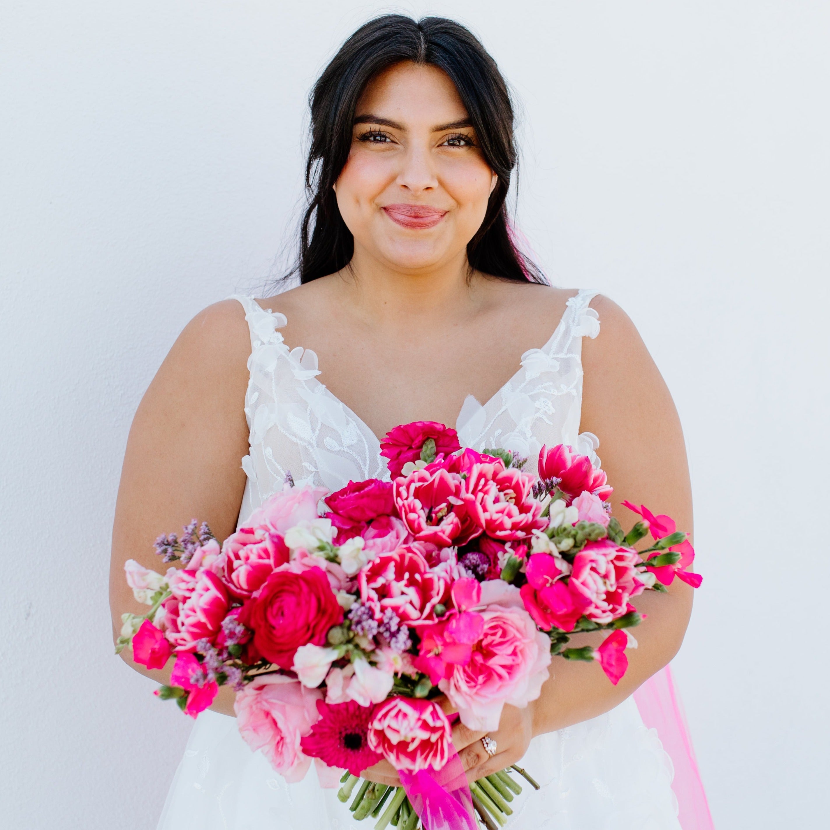 fiftyflowers.com Gummy Pink Dreamy Wedding