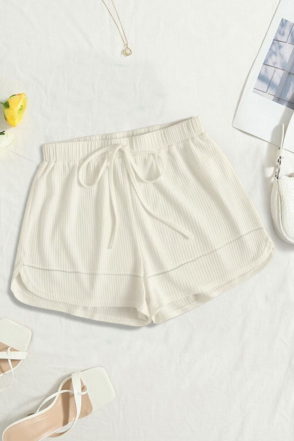 Nobero Emerald Rib-Knit Shorts – Women's, Off White