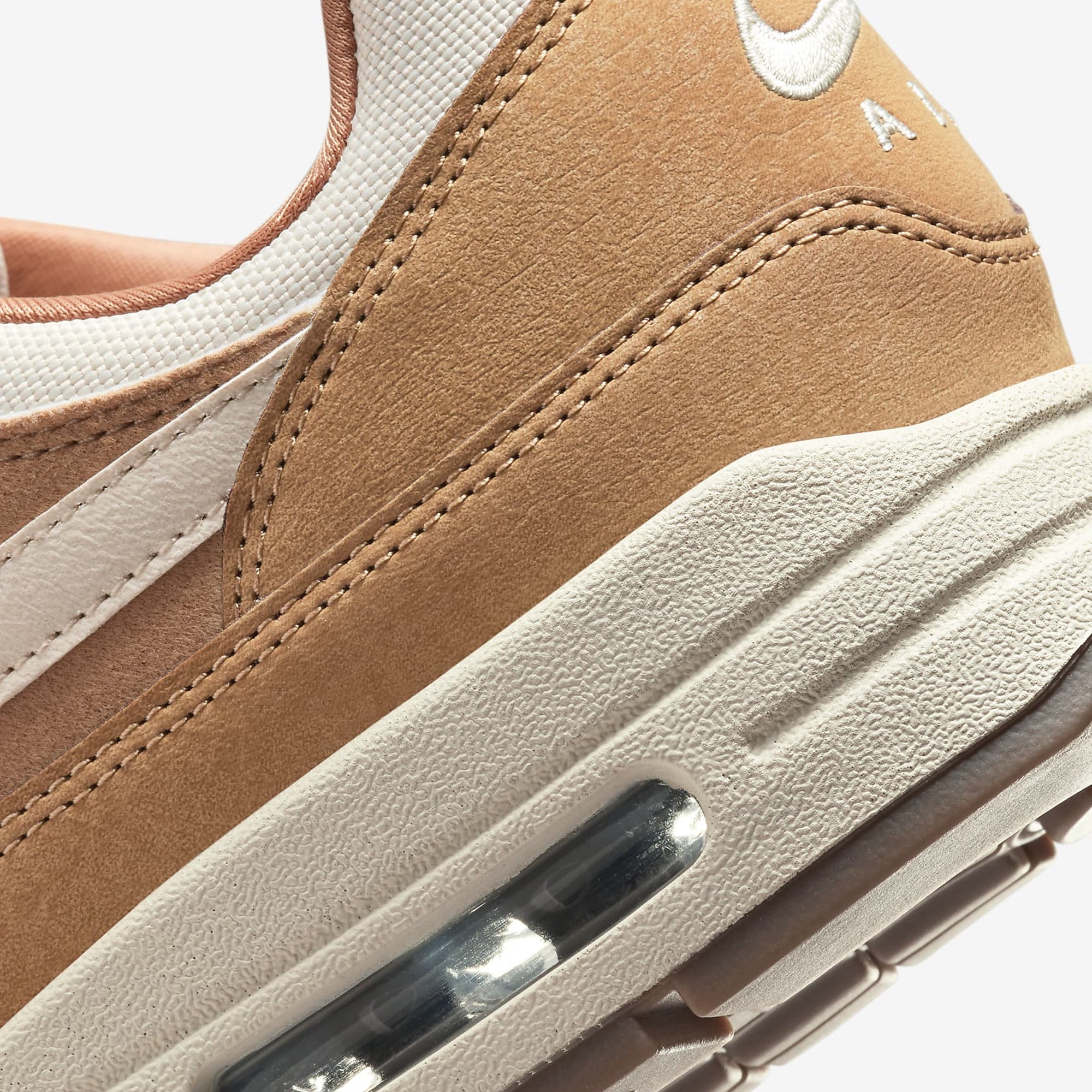 Nike | AIR MAX 1 '87 { FLAX/COCONUT MILK-SESAME-VINTAGE GREEN - view 4