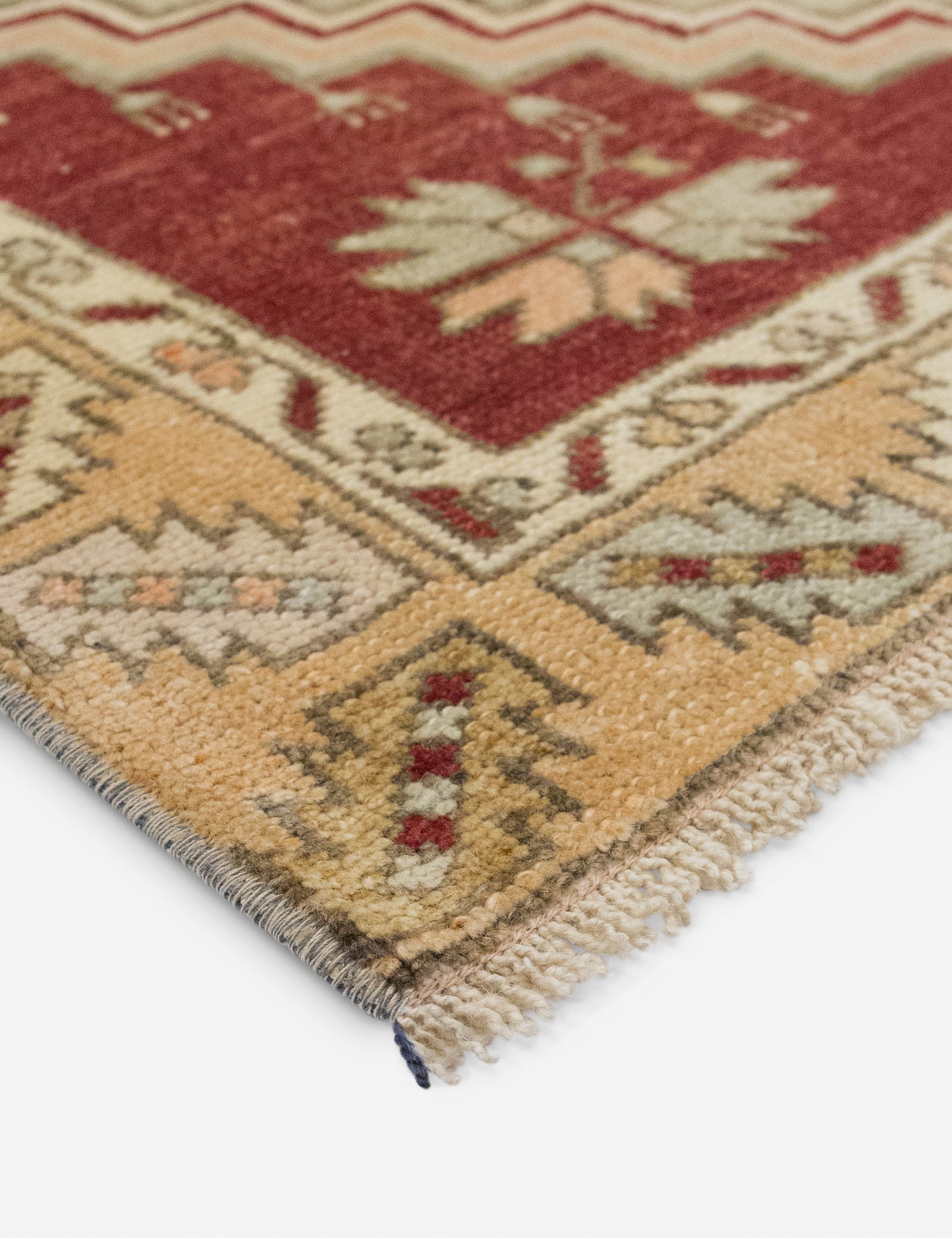 Lulu and Georgia Vintage Turkish Hand-Knotted Wool Rug No. 559, 2'8" x 5'7" - view 2