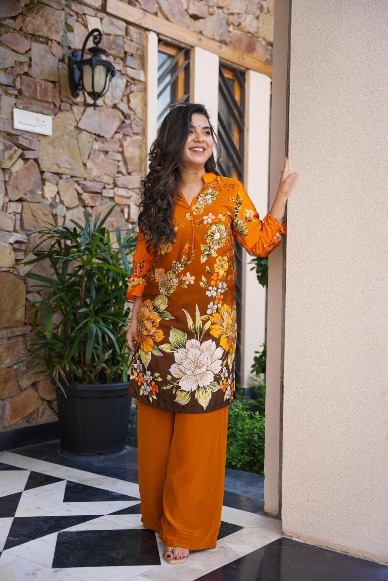 Idaho-o Sybil Embroidered Kurta Set