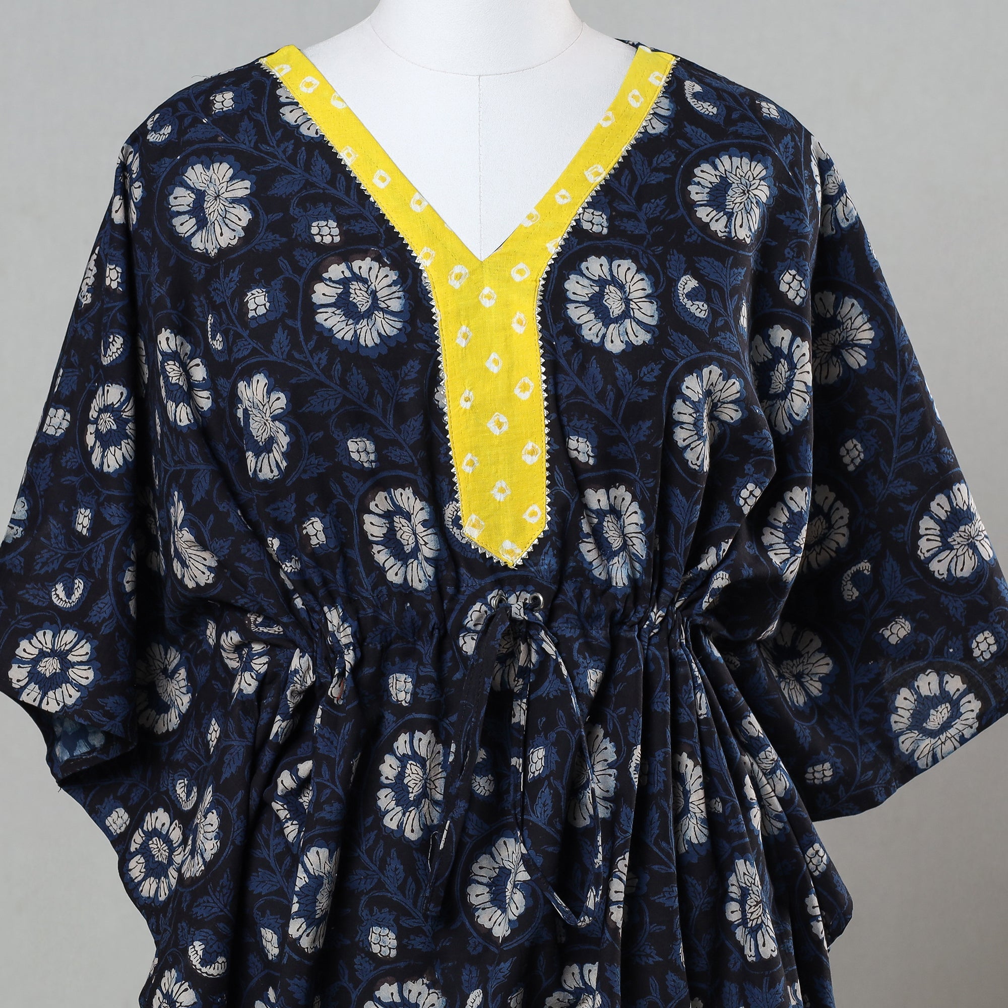 ITOKRI CASUALS Black - Bagru Block Printed Cotton Kaftan with Tie-Up Waist (Short) - view 2