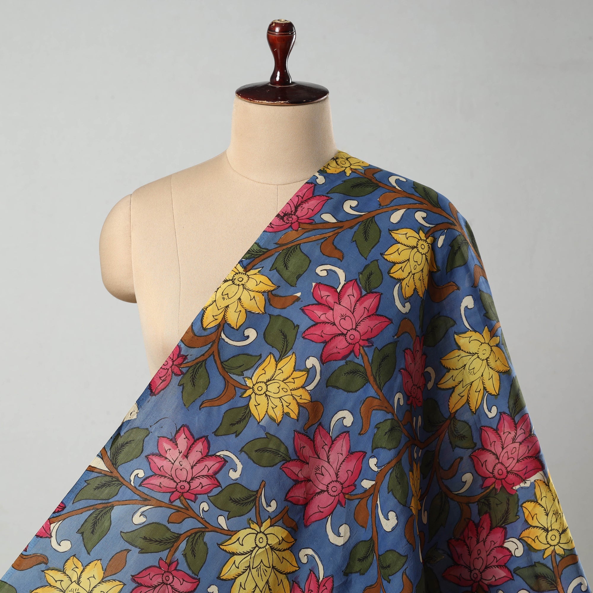 SOUTH KARGHA Blue - Bangalore Silk Srikalahasti Pen Kalamkari Fabric 11
