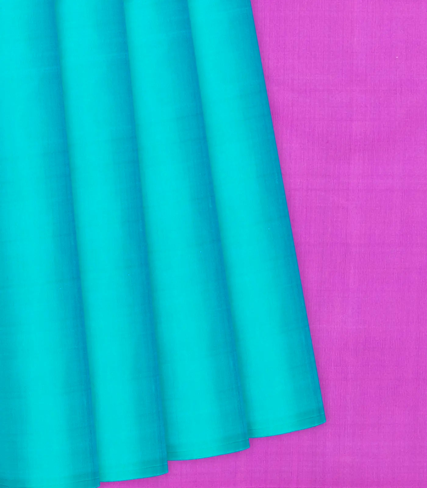 RmKV Turquoise Handloom Soft Silk Saree With Contrast Pallu-Turquoise