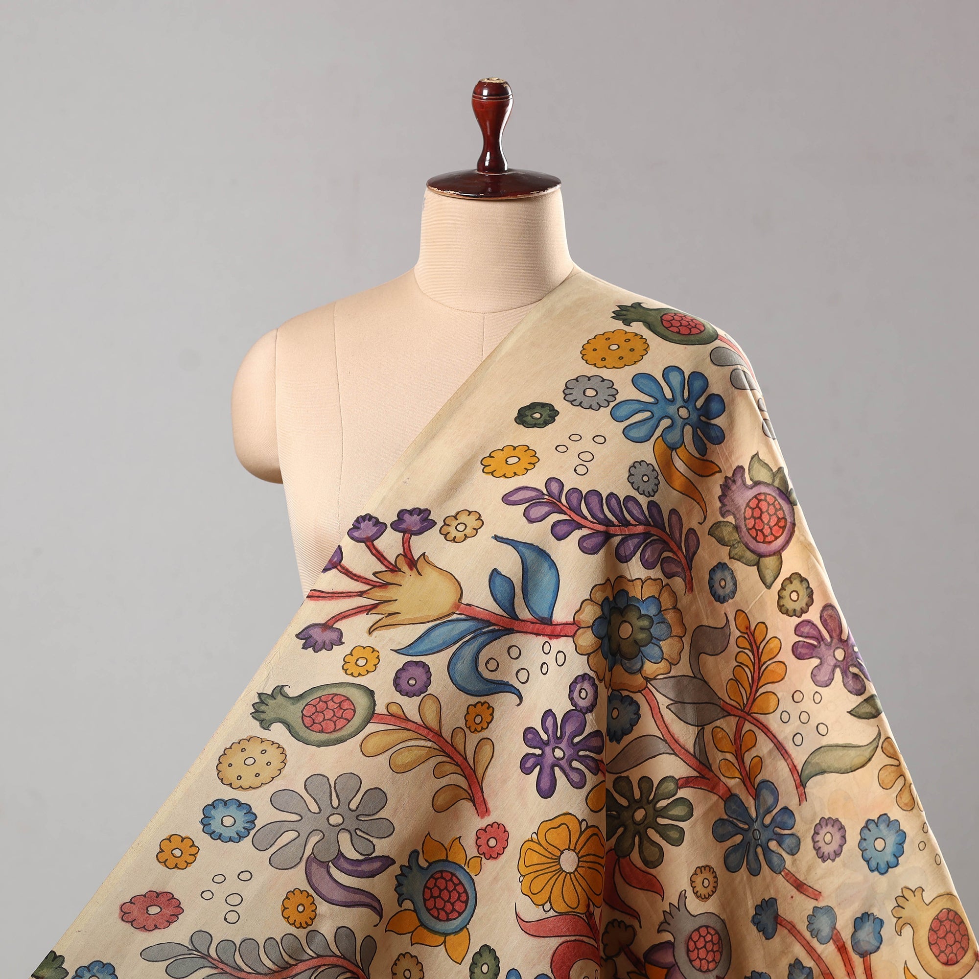 SOUTH KARGHA Beige - Chanderi Silk Srikalahasti Pen Kalamkari Fabric 02