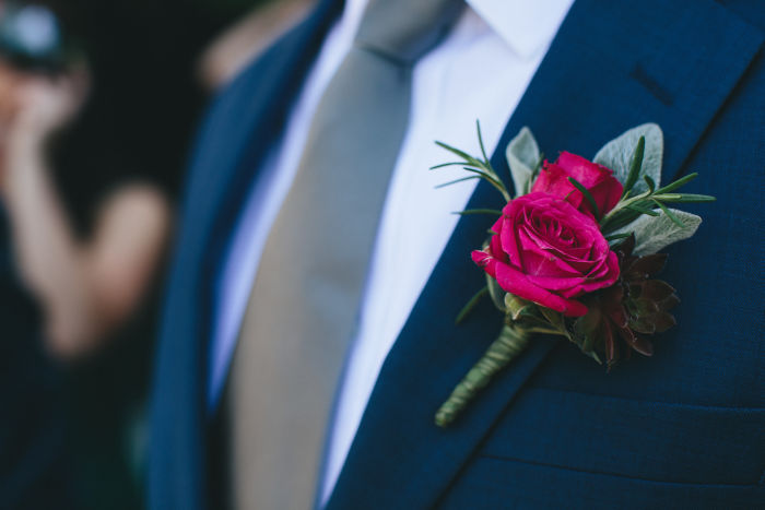 fiftyflowers.com Bright & Textured Earth Glam Wedding - view 3