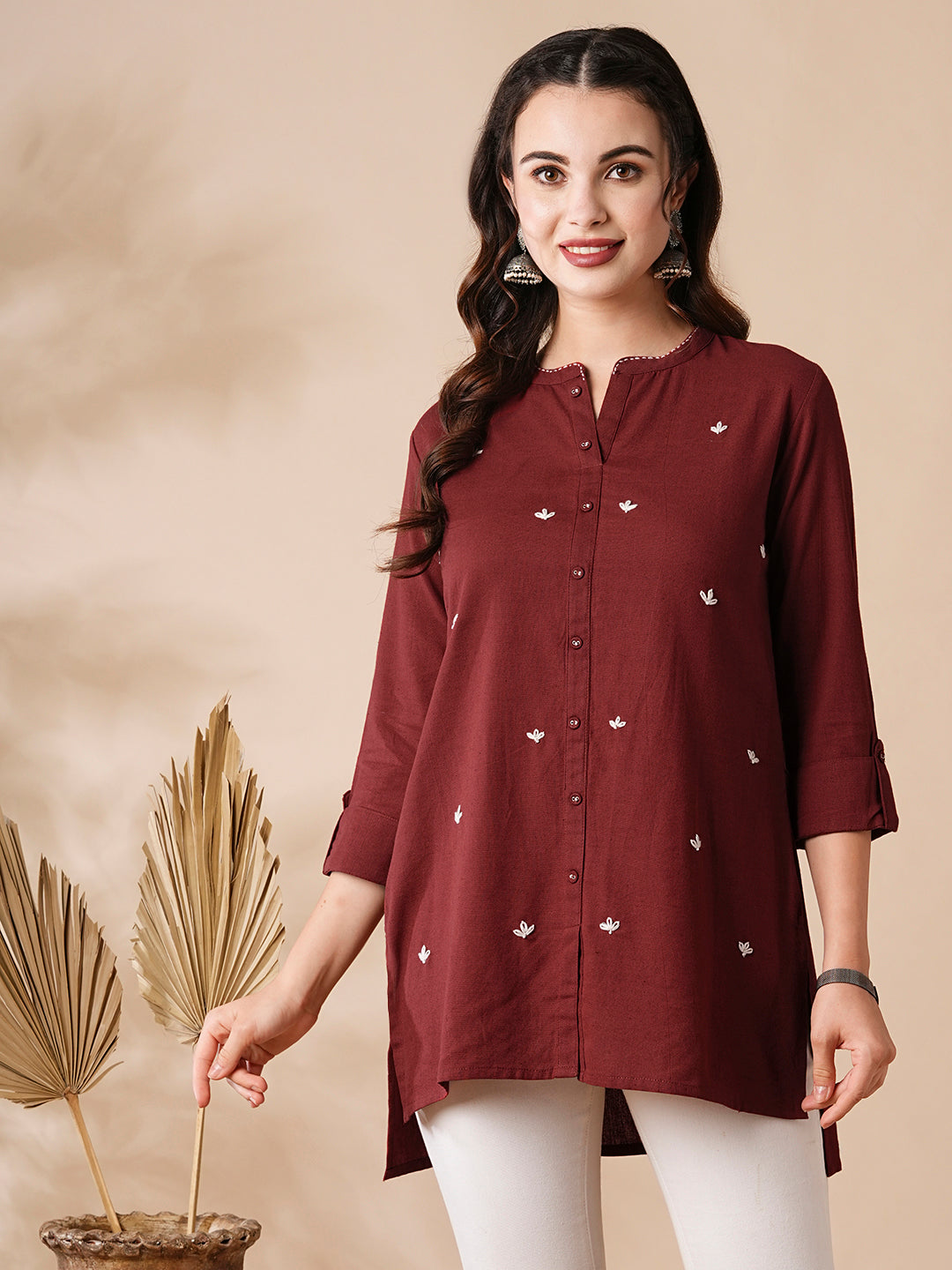 Fashor Solid Resham & Beads Embroidered High-Low Hem Kurti - Red - view 3