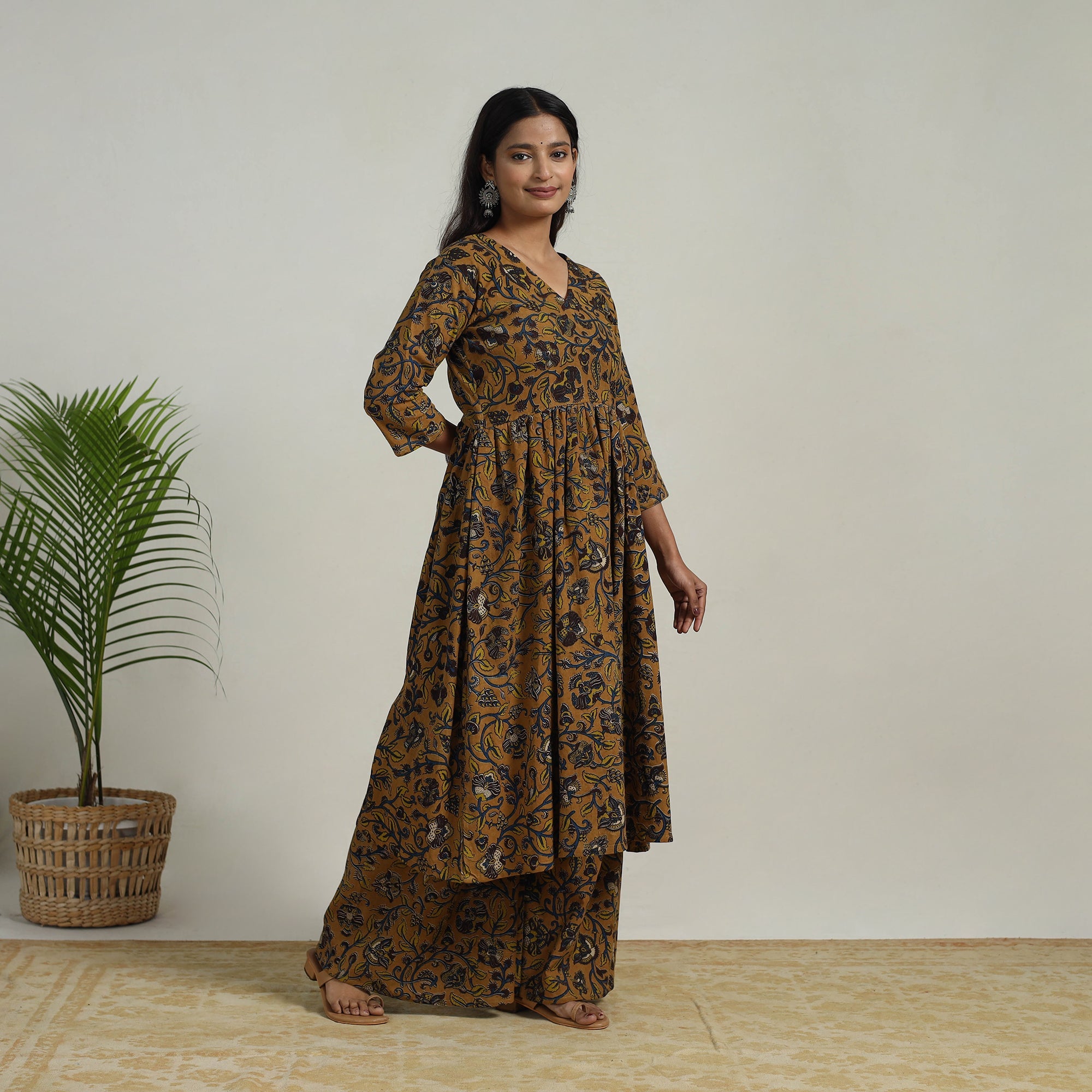 ITOKRI CASUALS Brown - Flared Cotton Block Print Kalamkari Kurta Set 20 - view 2