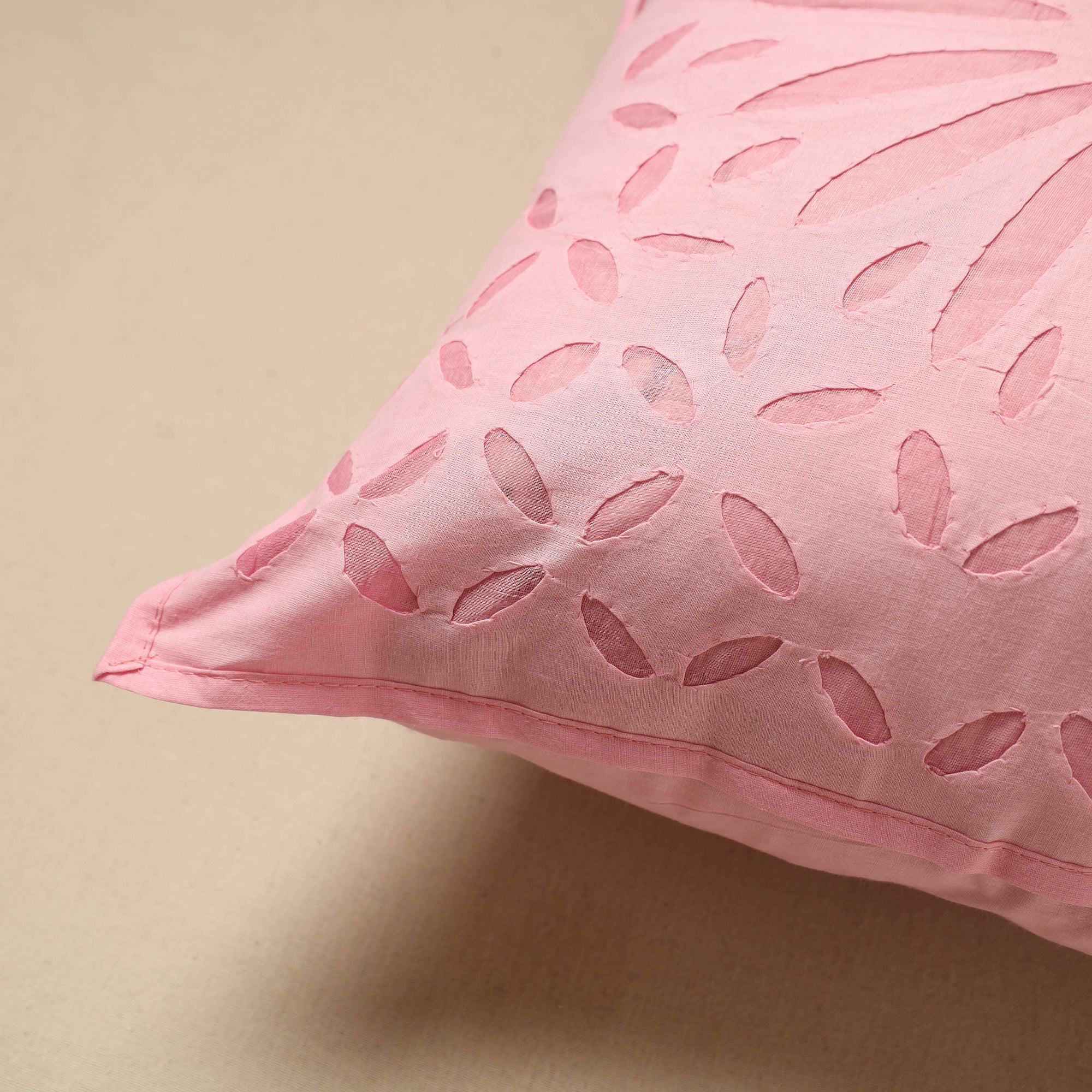SHADES OF MARUDHARA Pink - Cut Work Cotton Applique Cushion Cover (16 x 16 in) 04 - view 2