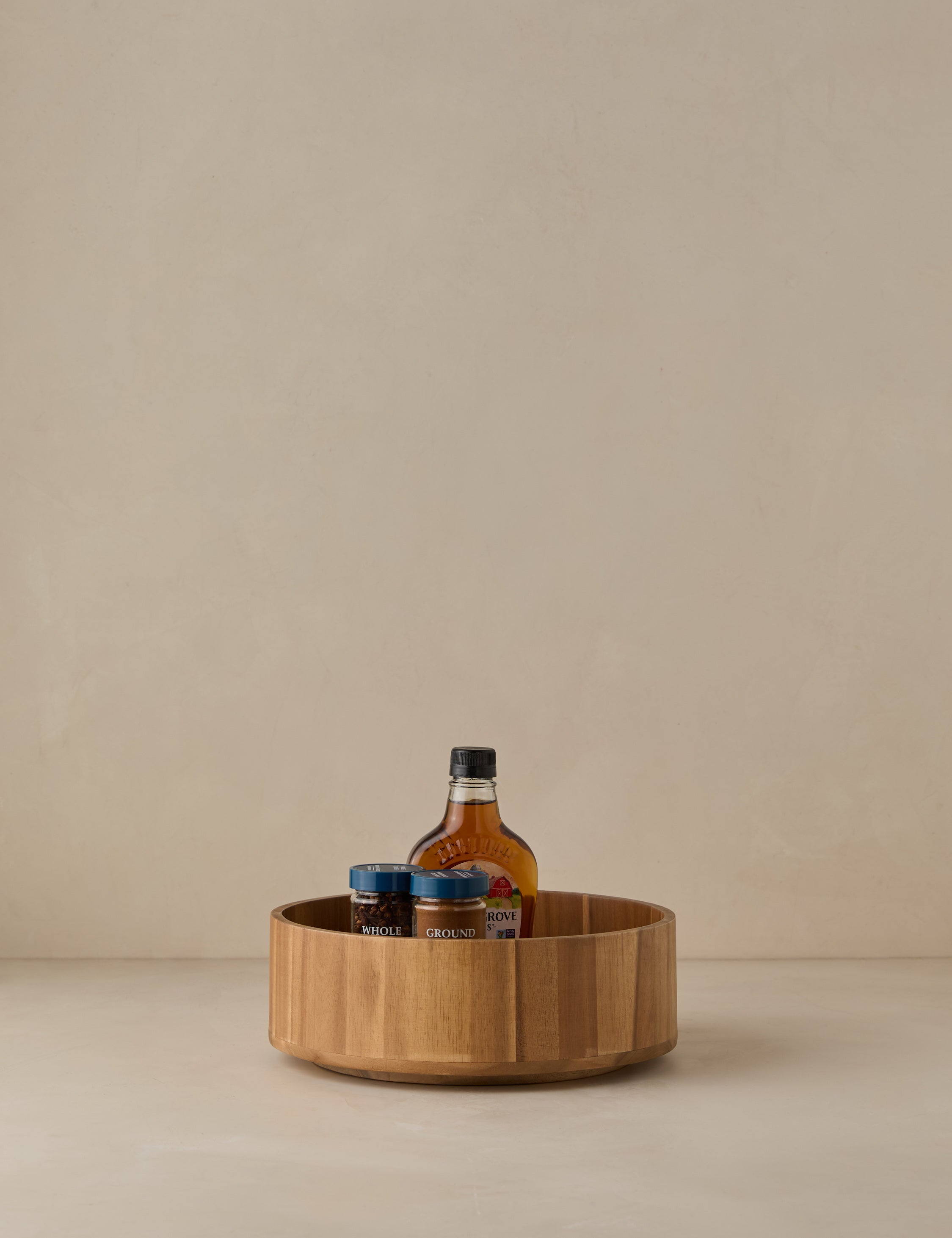 Lulu and Georgia Brenna Turntable – Natural