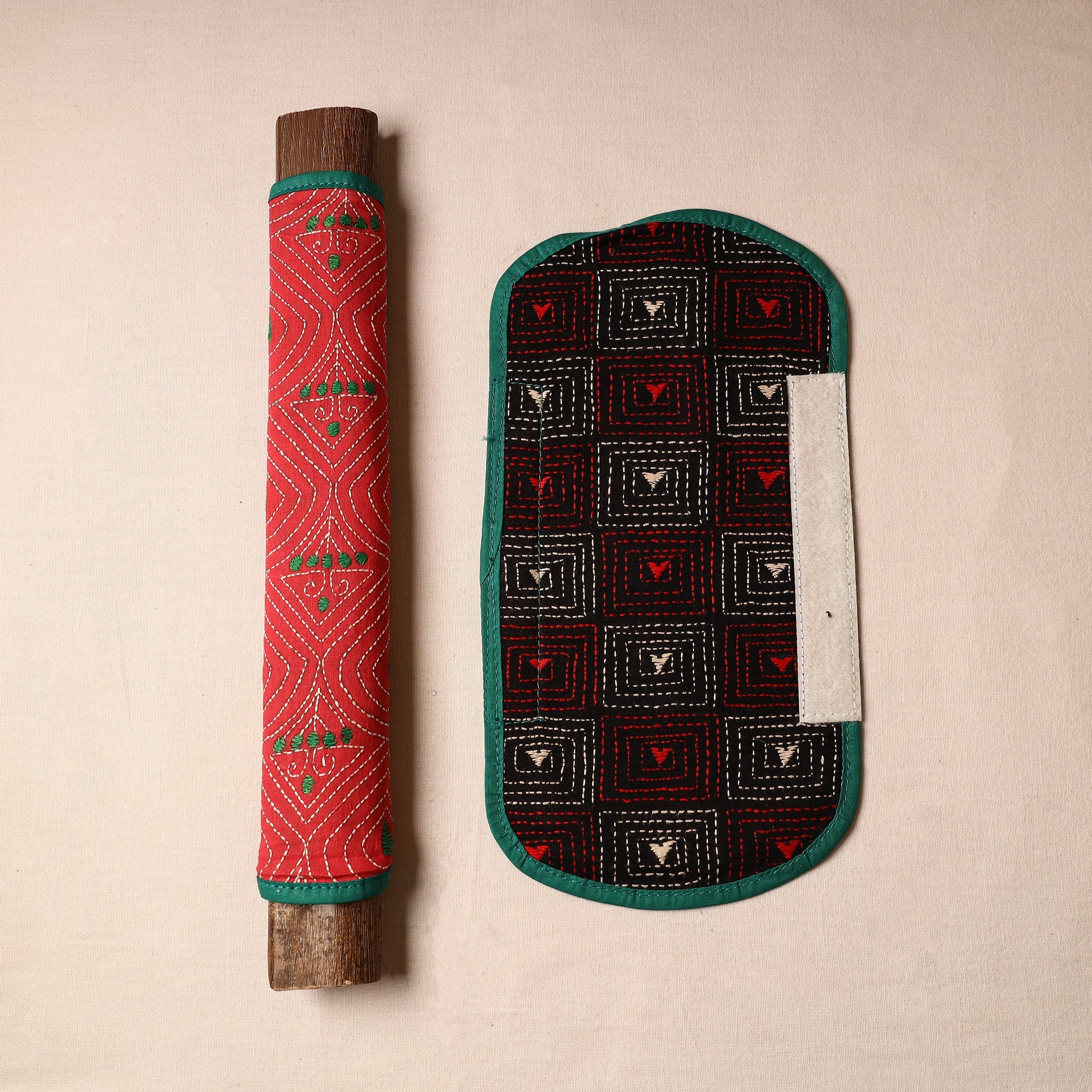 ASALKAAR Bengal Kantha Work Handmade Fridge Handle Cover (Set of 2) 54 - view 2