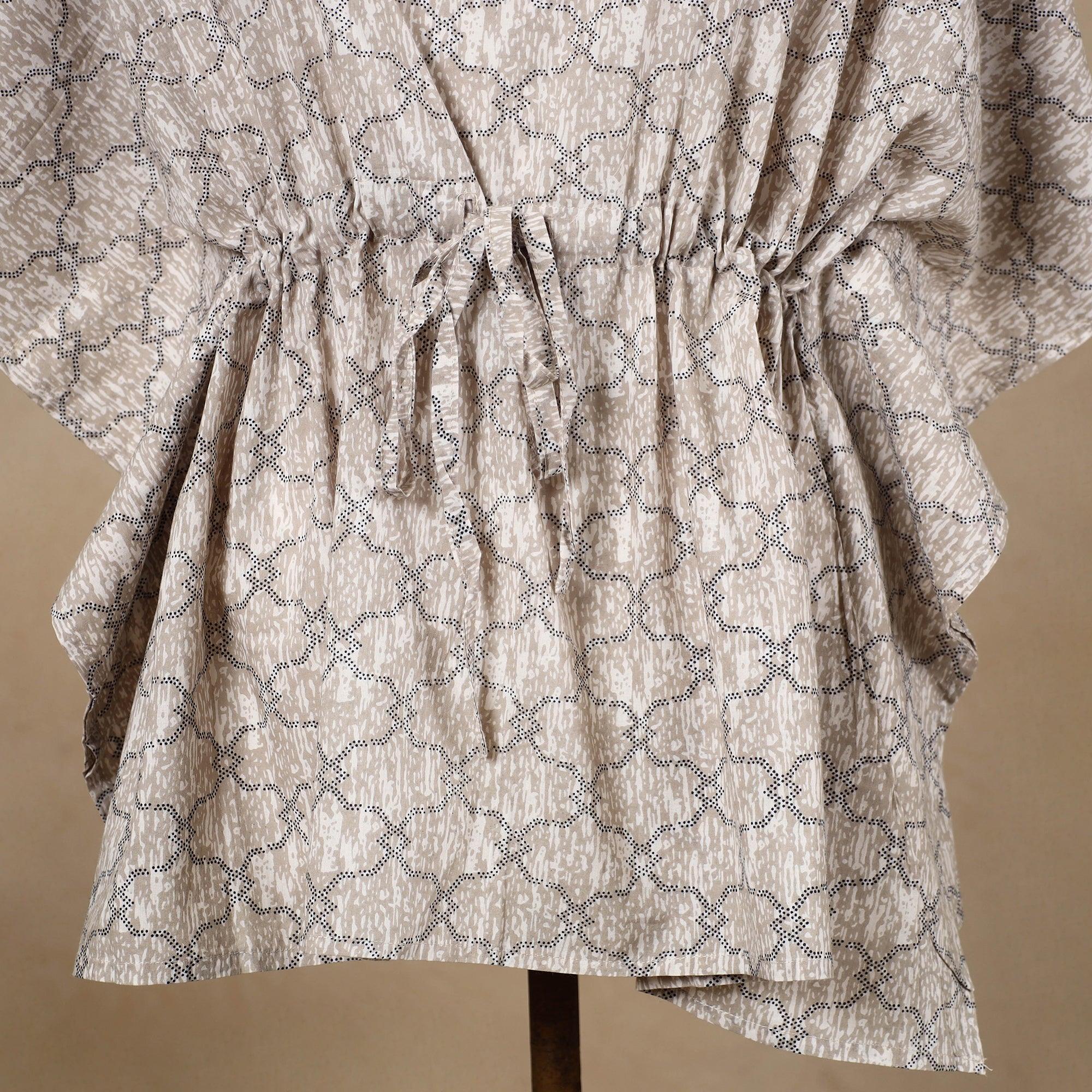 CHUTNEY CRAFT STUDIO Brown - Hand Block Printed Cotton Kaftan with Tie-Up Waist (Short) - view 2