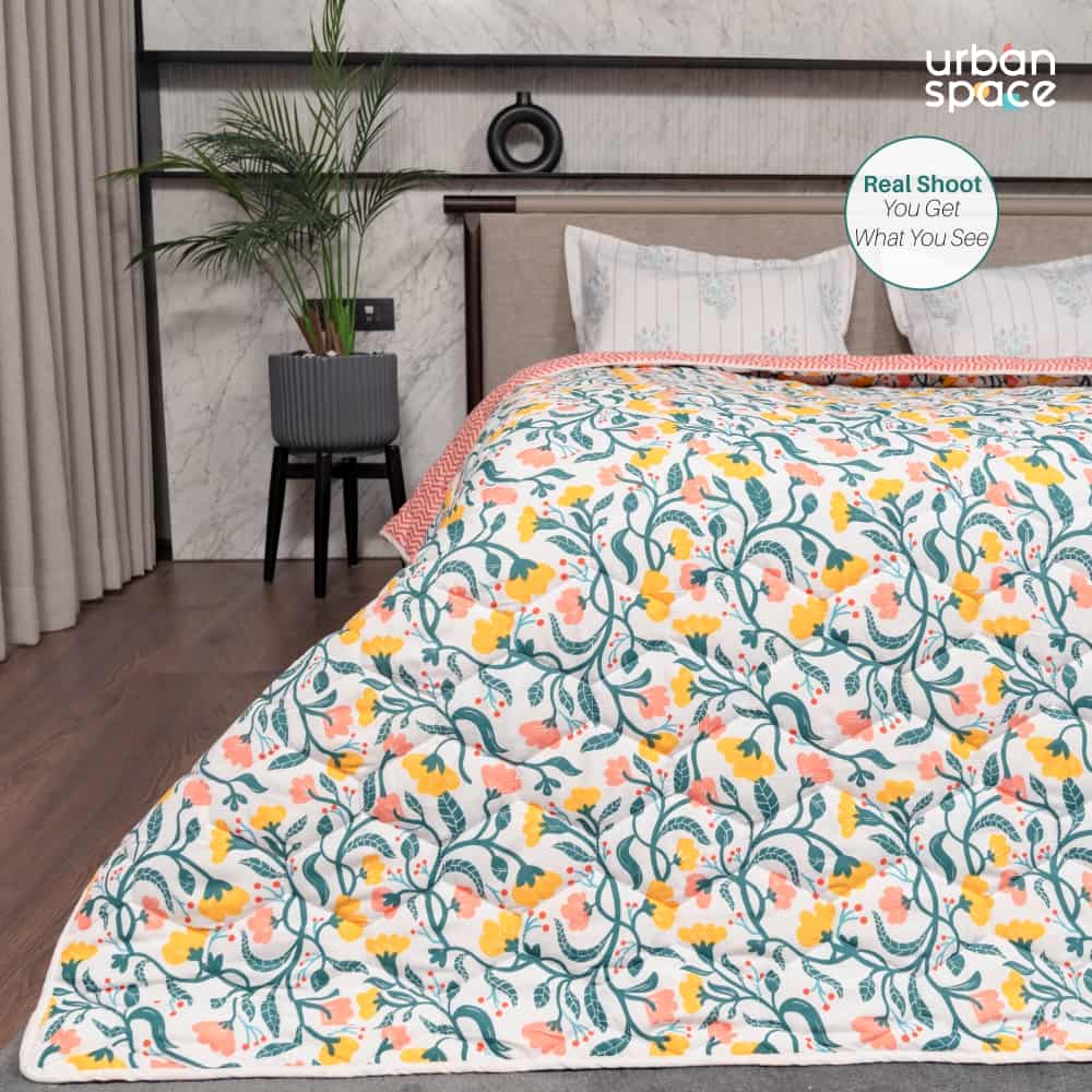 Urban Space -Home Furnishing Store Fluffy & Heavy 200 GSM Microfiber Reversible Quilted Winter Comforters (Kashmir-Single, Double)