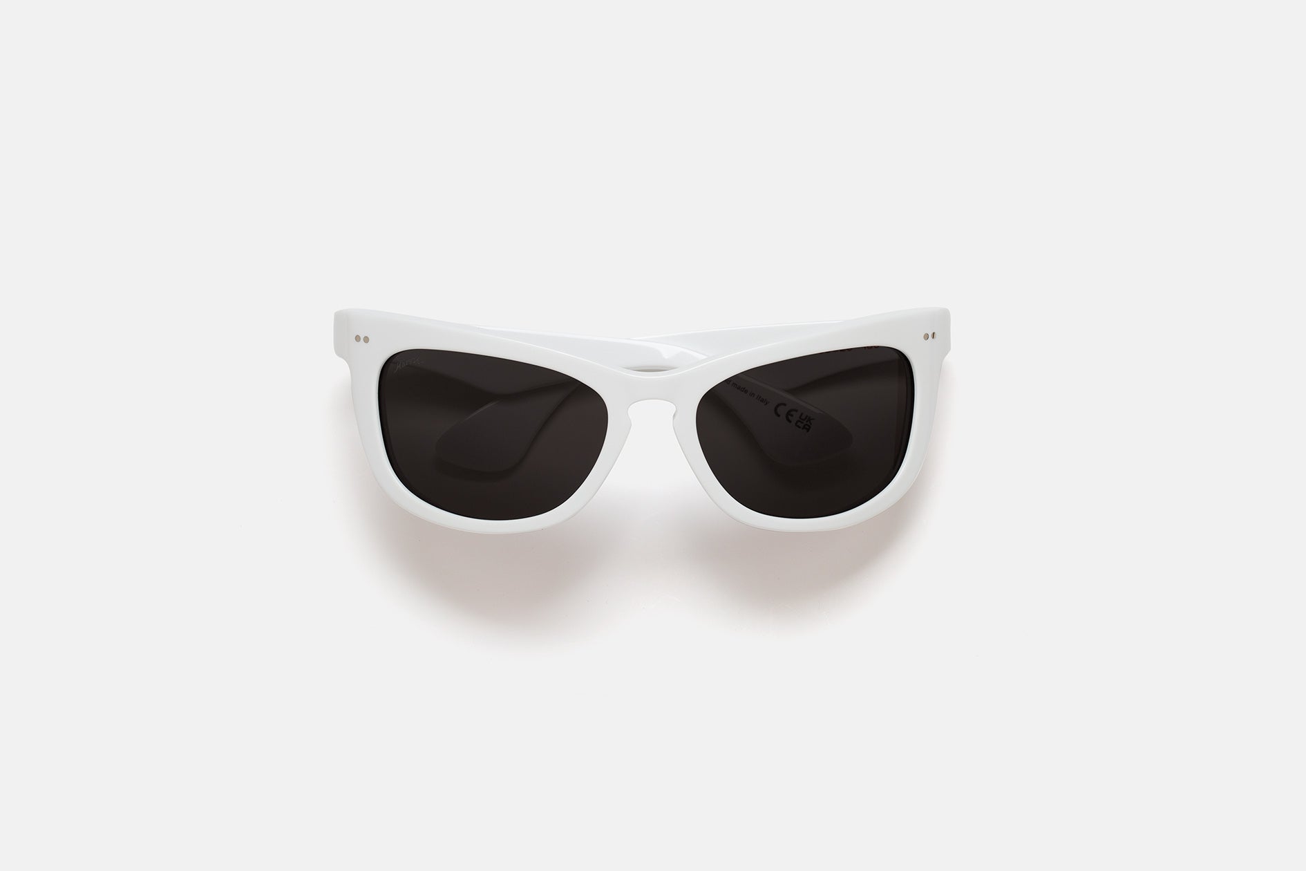 MARNI Isamu Solid White