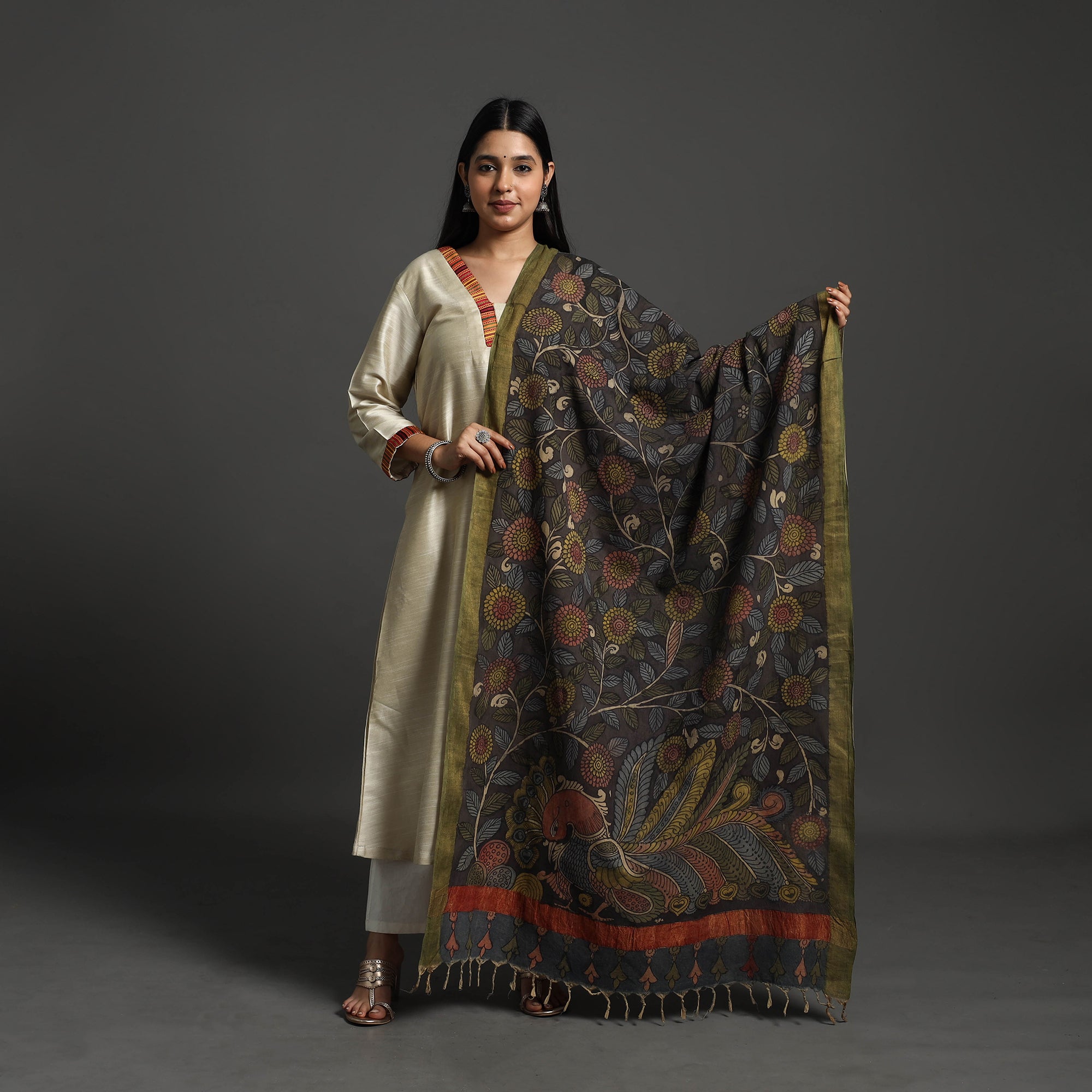 SOUTH KARGHA Black - Mangalagiri Cotton Handpainted Pen Work Kalamkari Dupatta 33 - view 2
