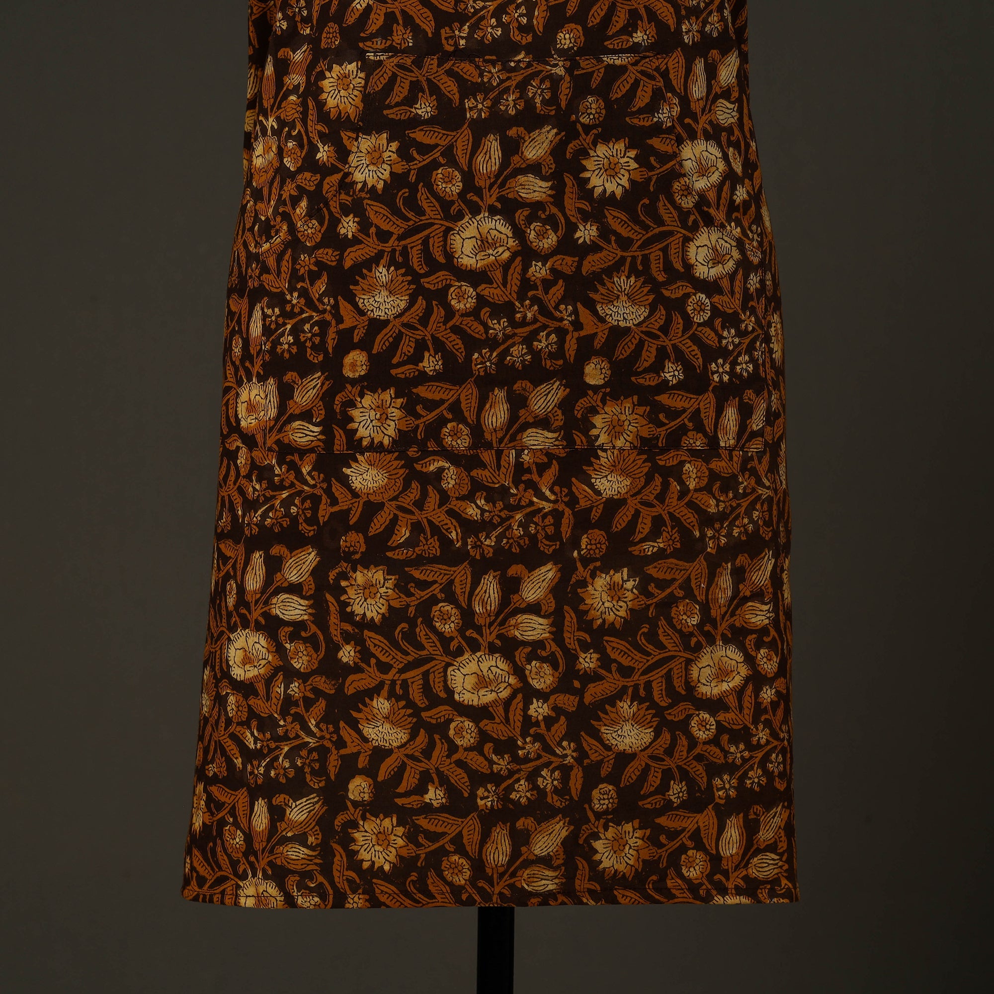 JALPARI Brown - Bagru Block Print Cotton Apron with Pocket 22 - view 2