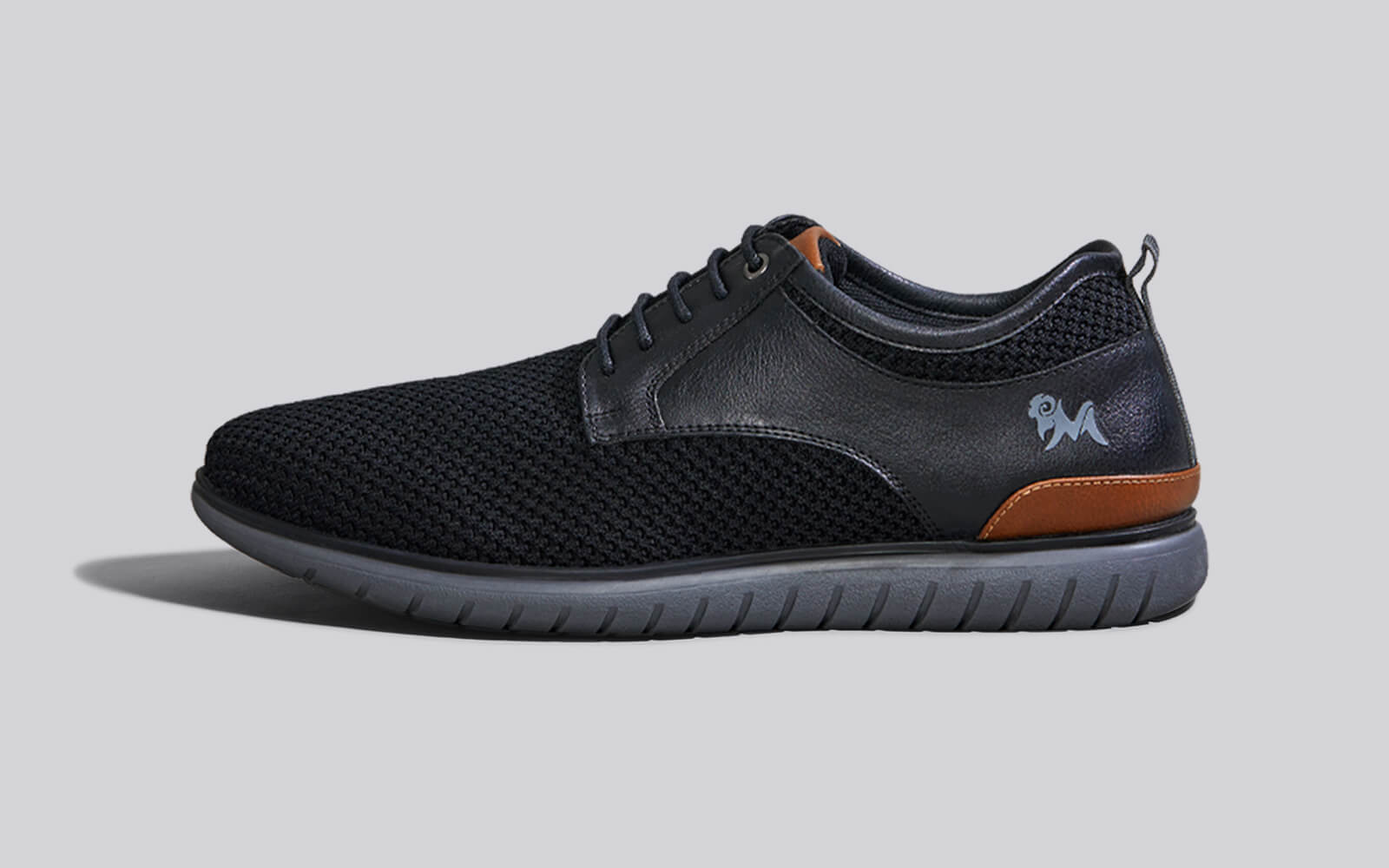 Neeman's The Derbies : Black