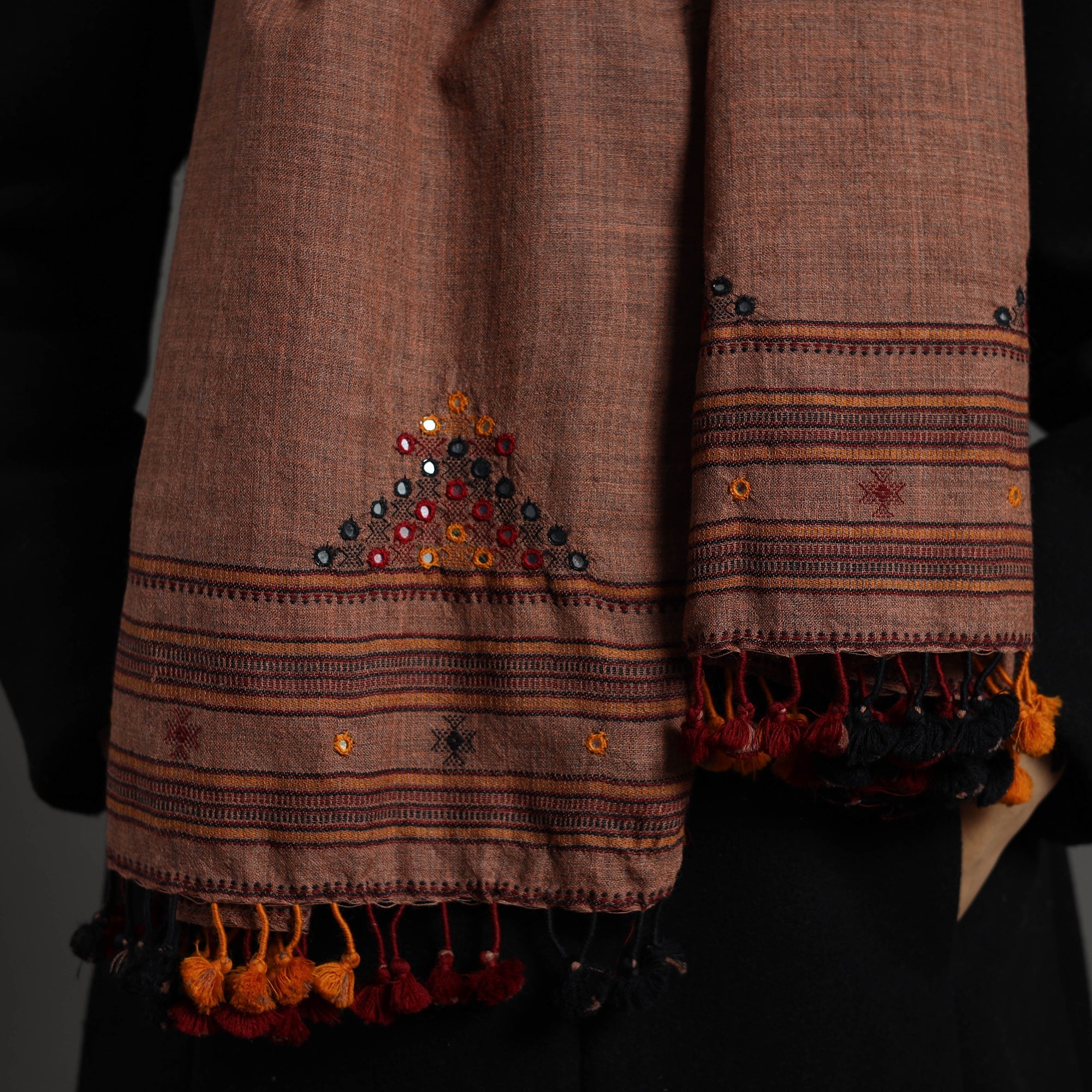 VANKAR BHIMJI KANJI Brown - Kutch Weaving Handwoven Merino Woollen Stole 08 - view 4