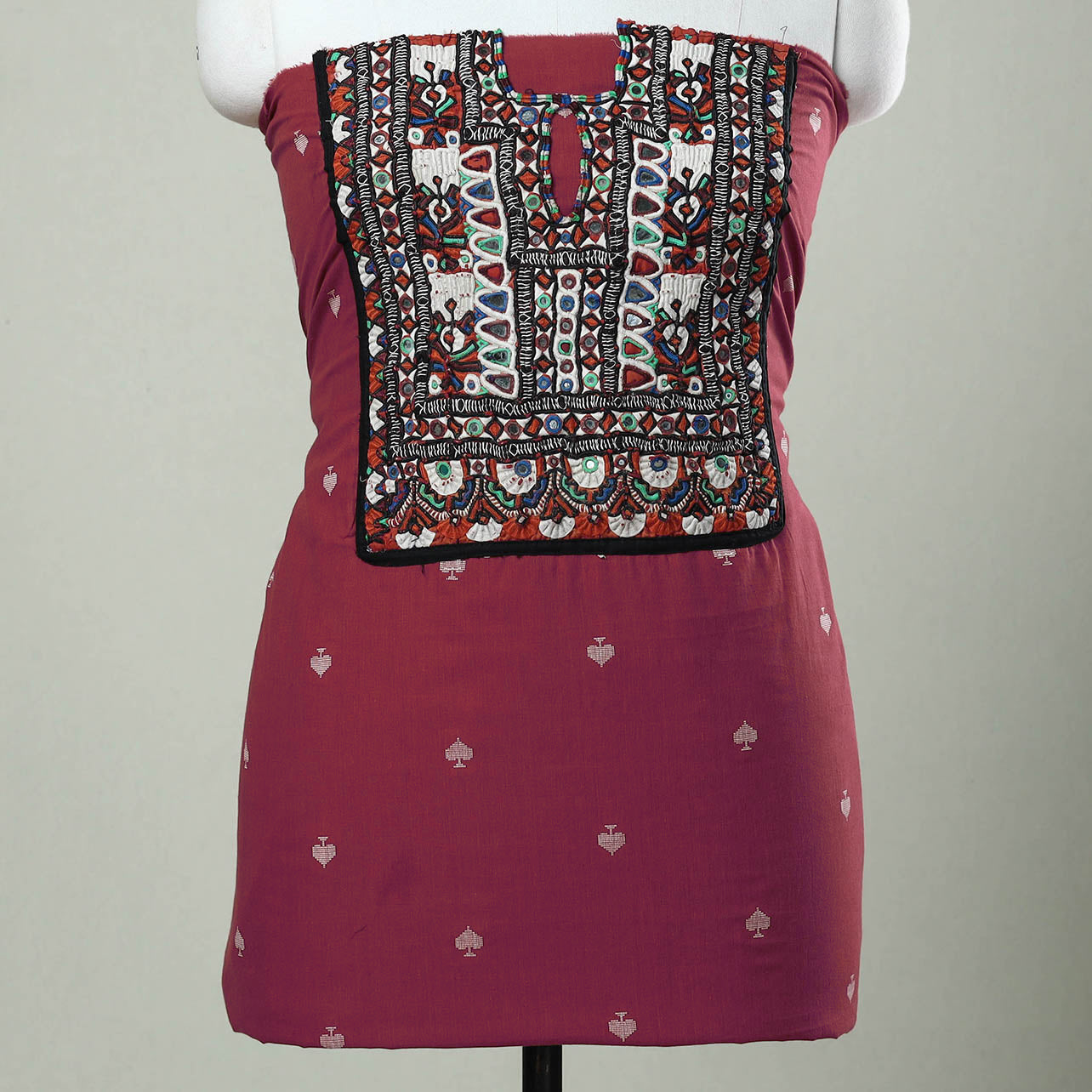 NOORI BAZAR Exclusive! Kutch Embroidery Work Cotton Kurta Material - 2.5 Meter - view 3