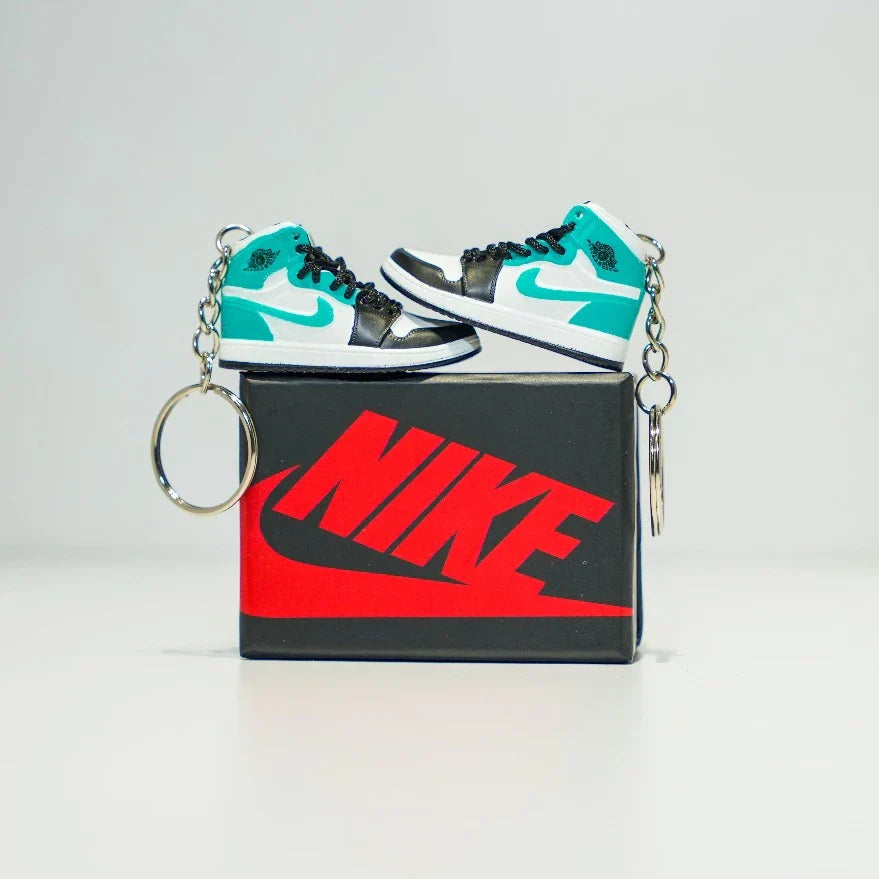 Kicks Machine 3D Sneaker Keychain With Box - AJ1 Mid Igloo