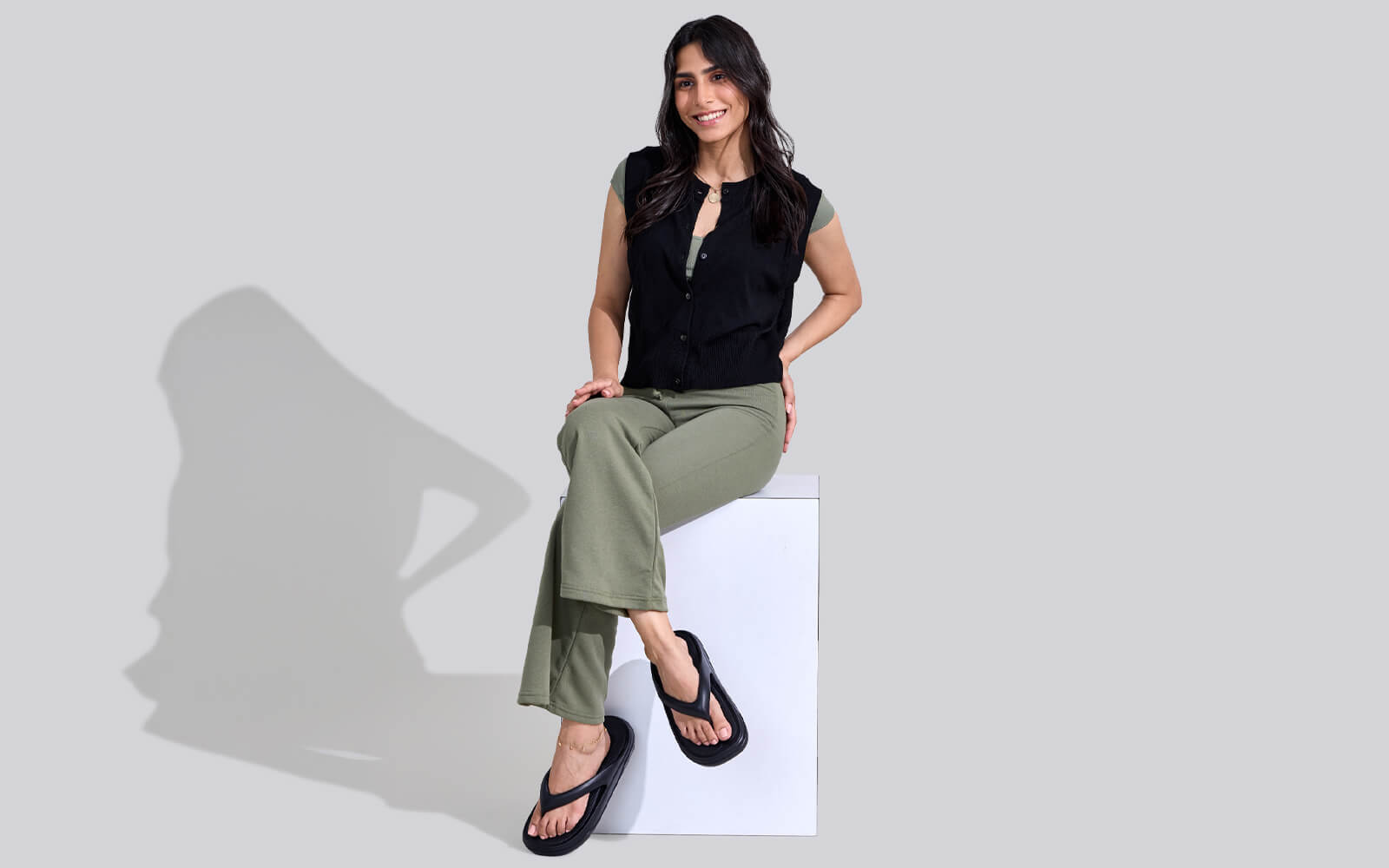 Neeman's Cushers Flips For Women : Black - view 7