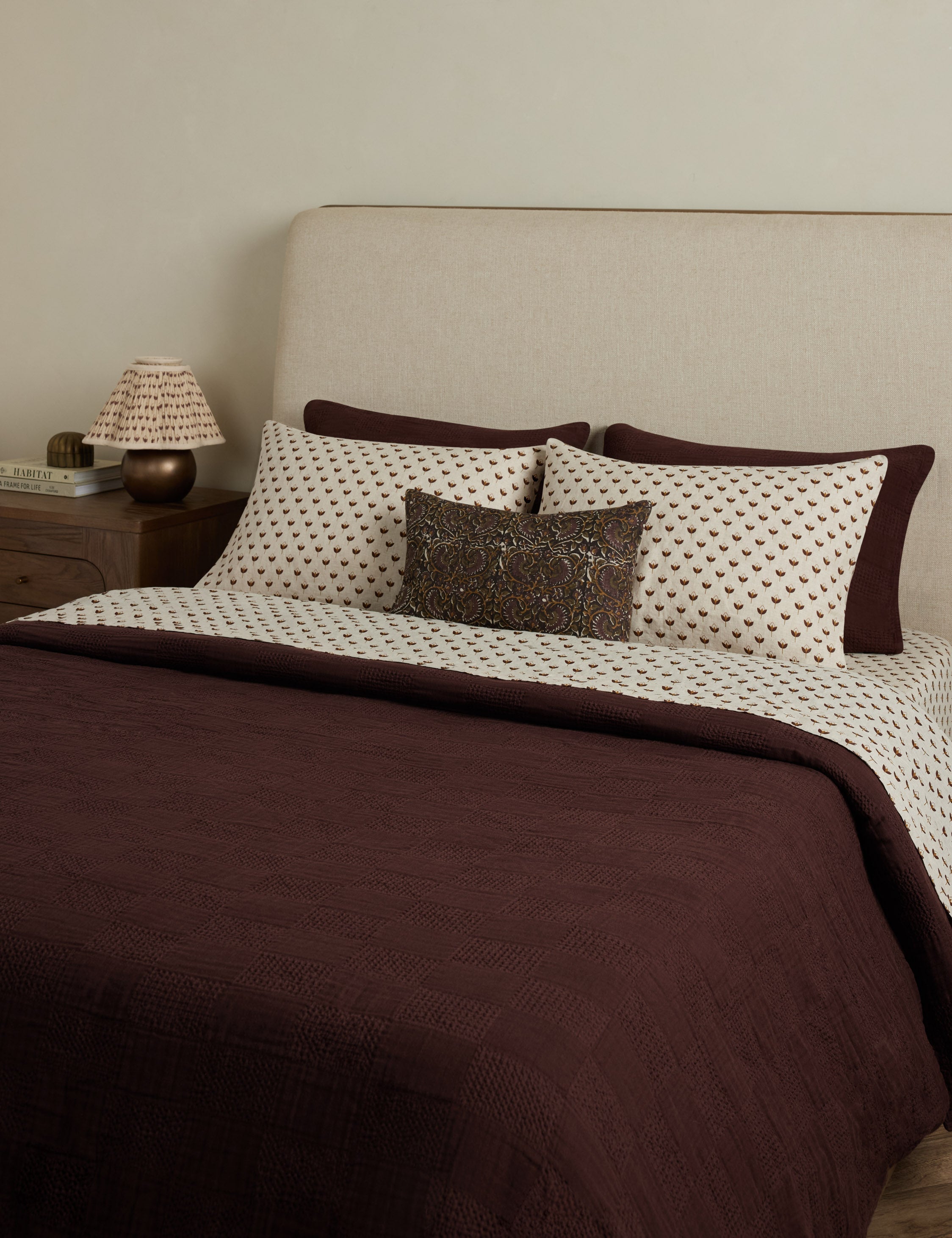 Lulu and Georgia Poiret European Flax Linen® Sheet Set - view 4