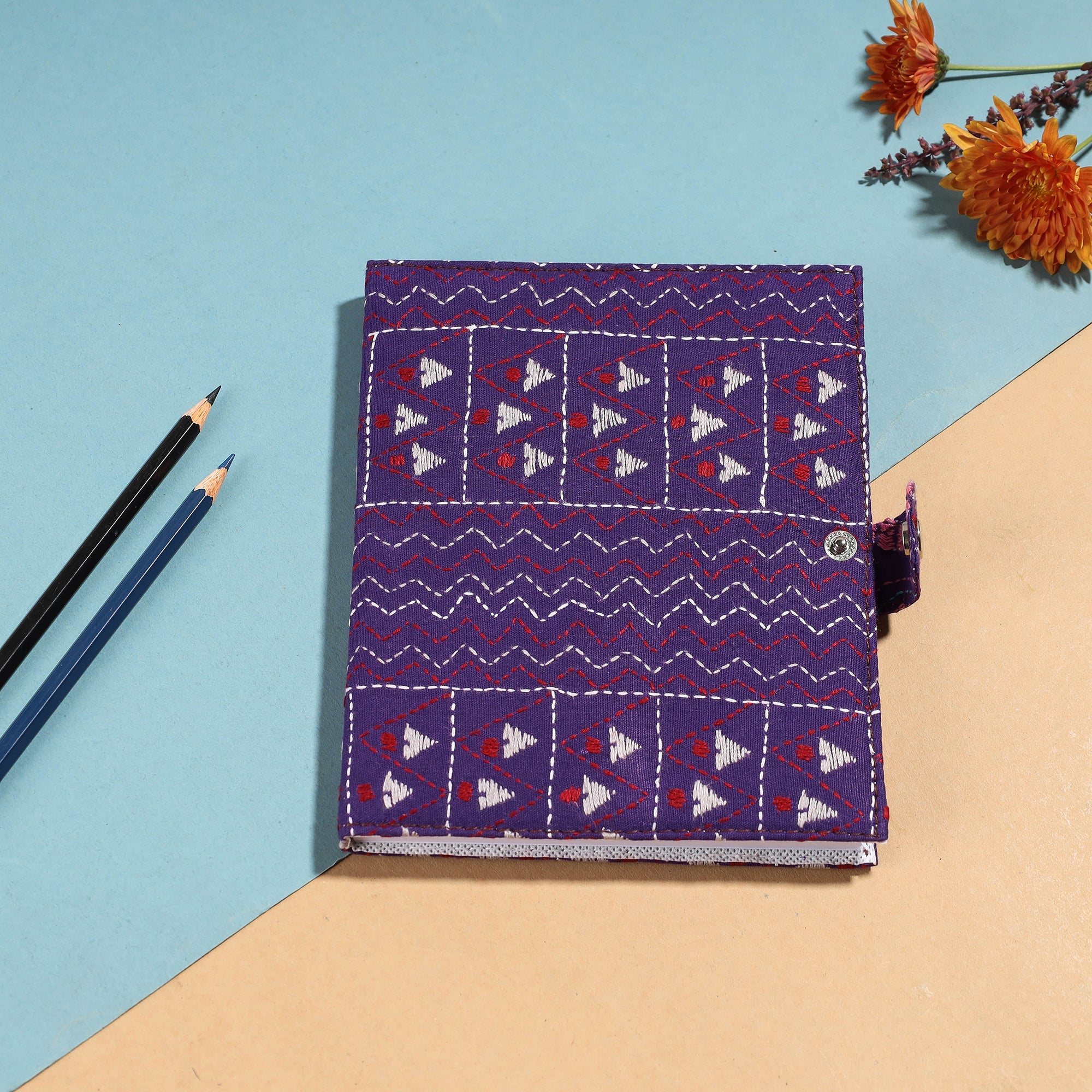 ASALKAAR Bengal Kantha Work Handcrafted Notepad (7 x 6 in) - view 3