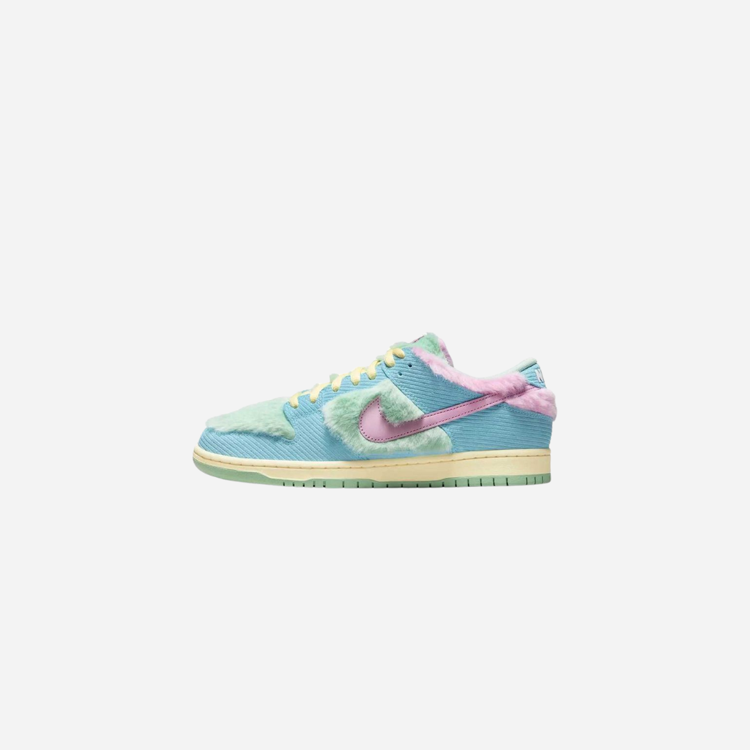 Nike SB Dunk Low Verdy Visty - view 2