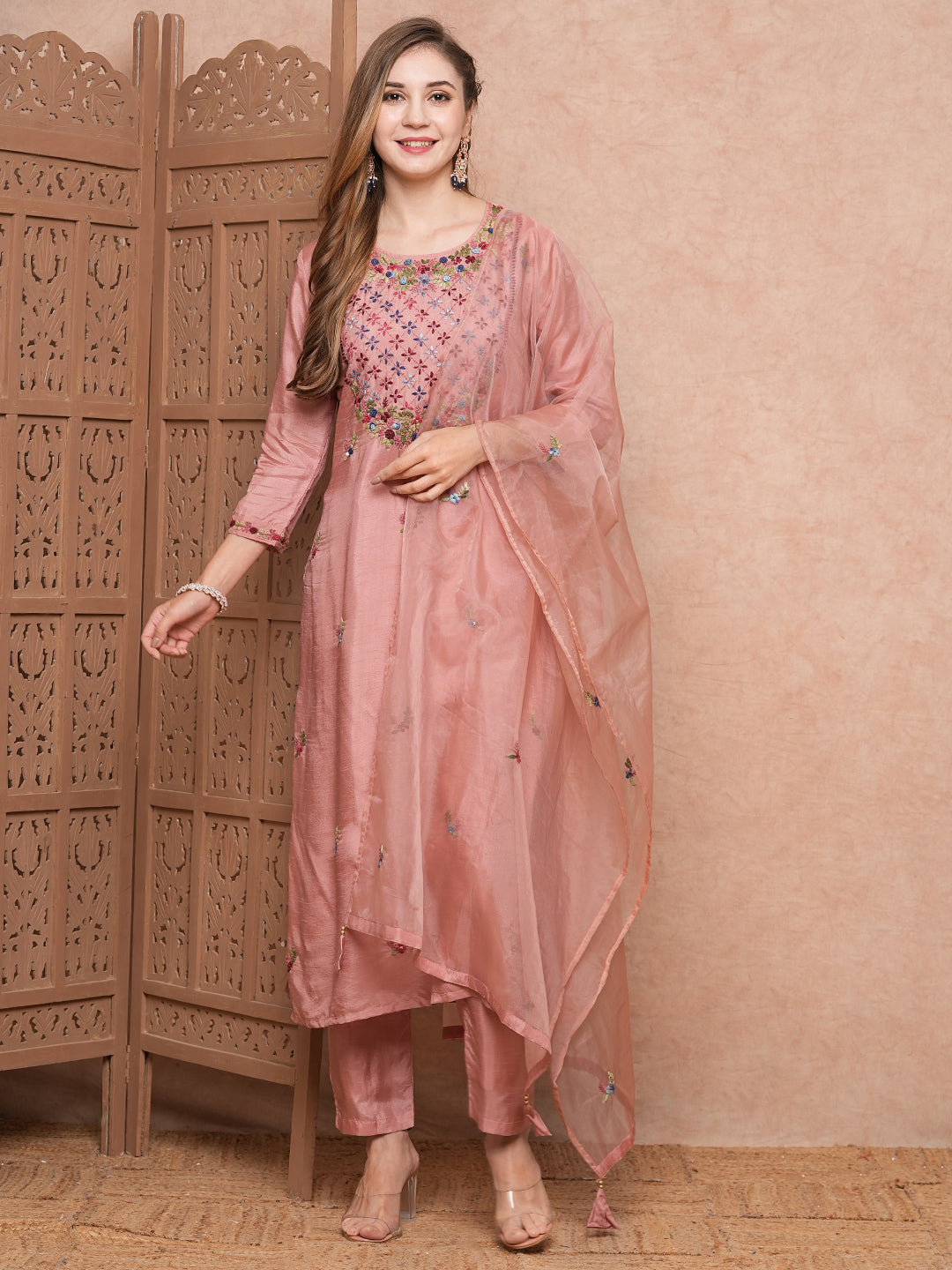 Fashor Solid Floral Hand Embroidered Straight Kurta with Pant & Dupatta - Pink - view 2