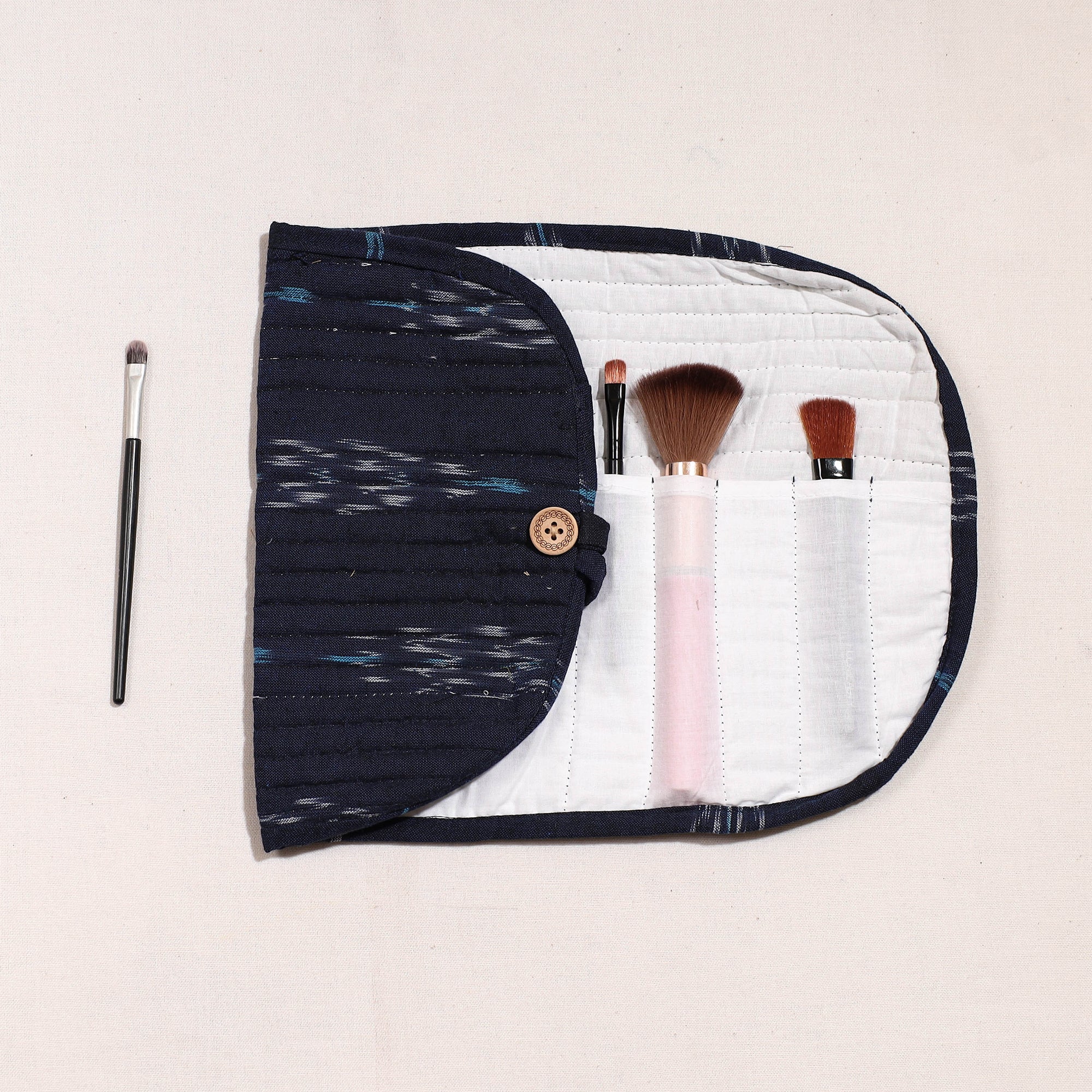 NOORI BAZAR Black - Ikat Fabric Multipurpose Segmented Make-up Brush Wrap Pouch/Case