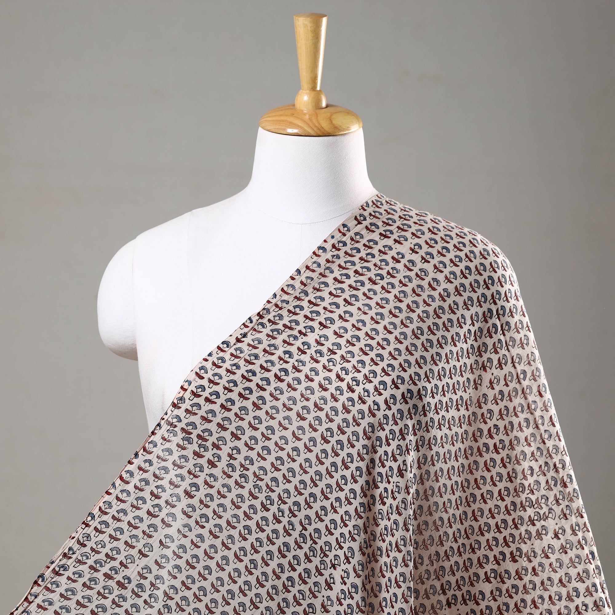 AJRAKH BY SUFIYAN ISMAIL KHATRI Beige - Ajrakh Hand Block Printed Mul Cotton Fabric 05
