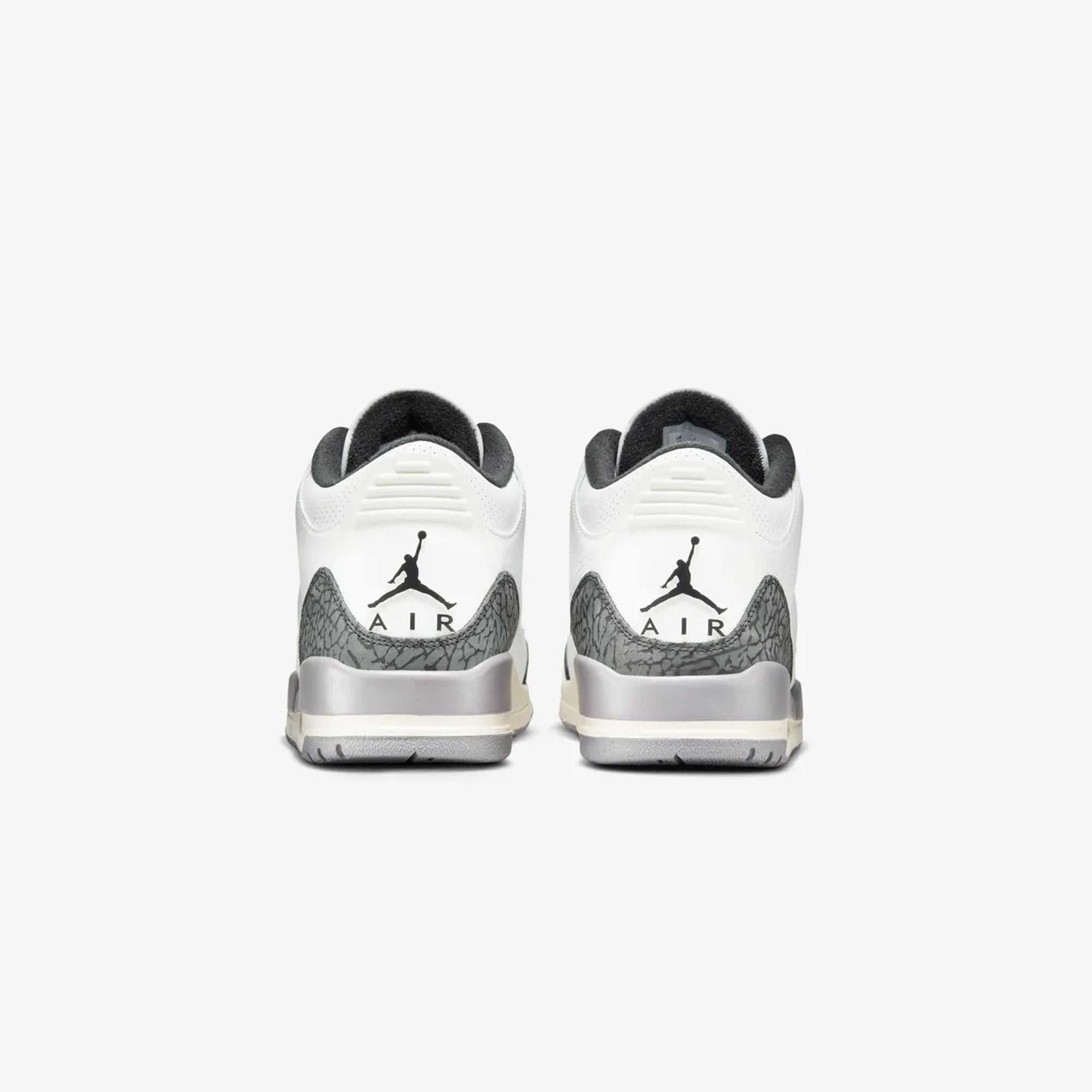 Jordan | Air Jordan 3 { "cement Grey" - view 4