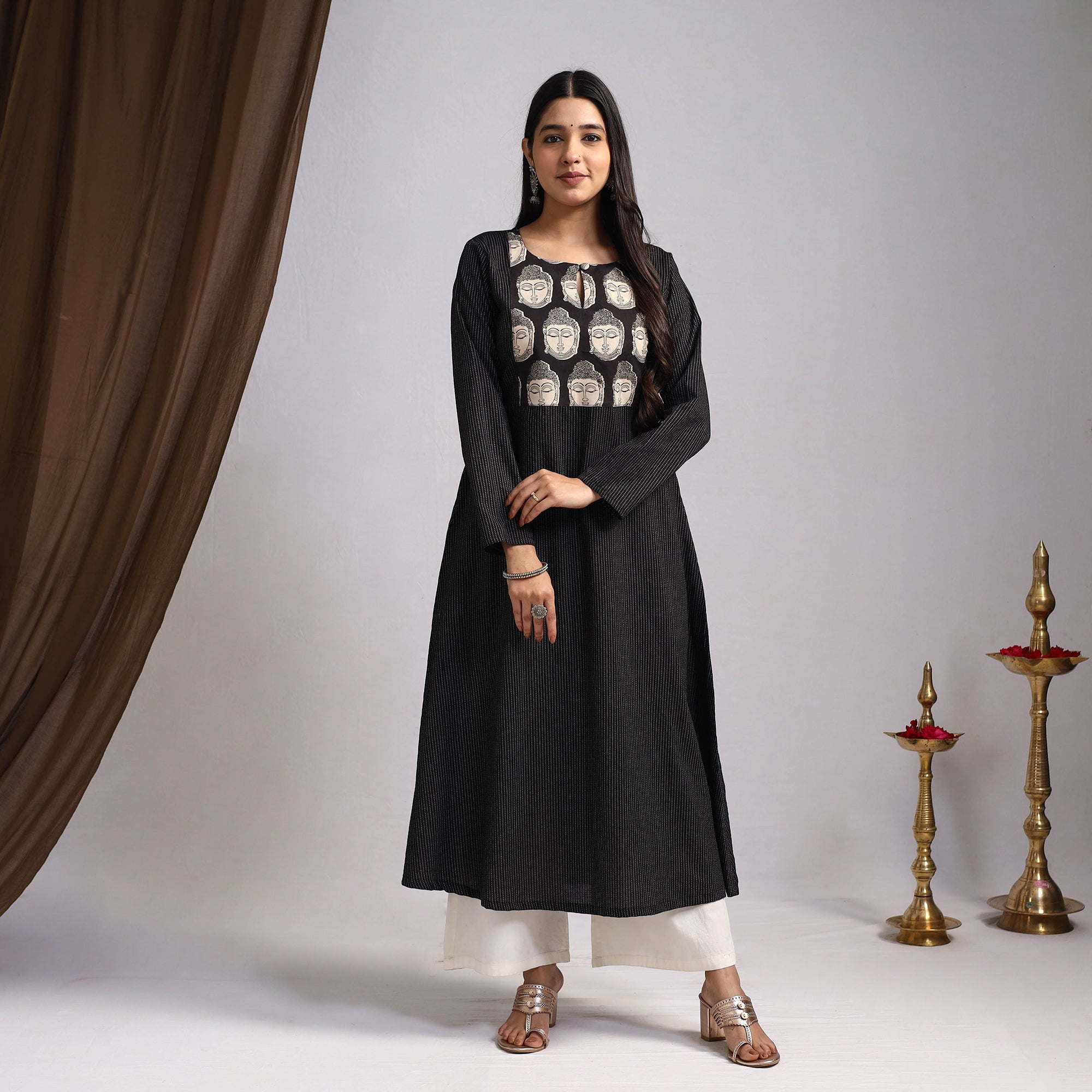 ITOKRI CASUALS Black - Nazakat Heritage Patchwork Cotton A-Line Plain Kurta 02 - view 5