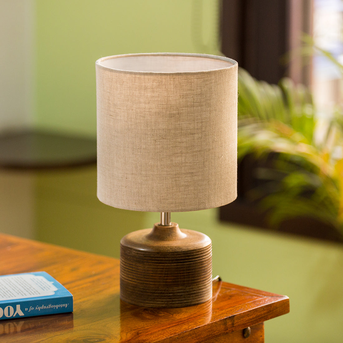 EXCLUSIVELANE 'Starlight' Round Table Lamp In Mango Wood (14 inch)