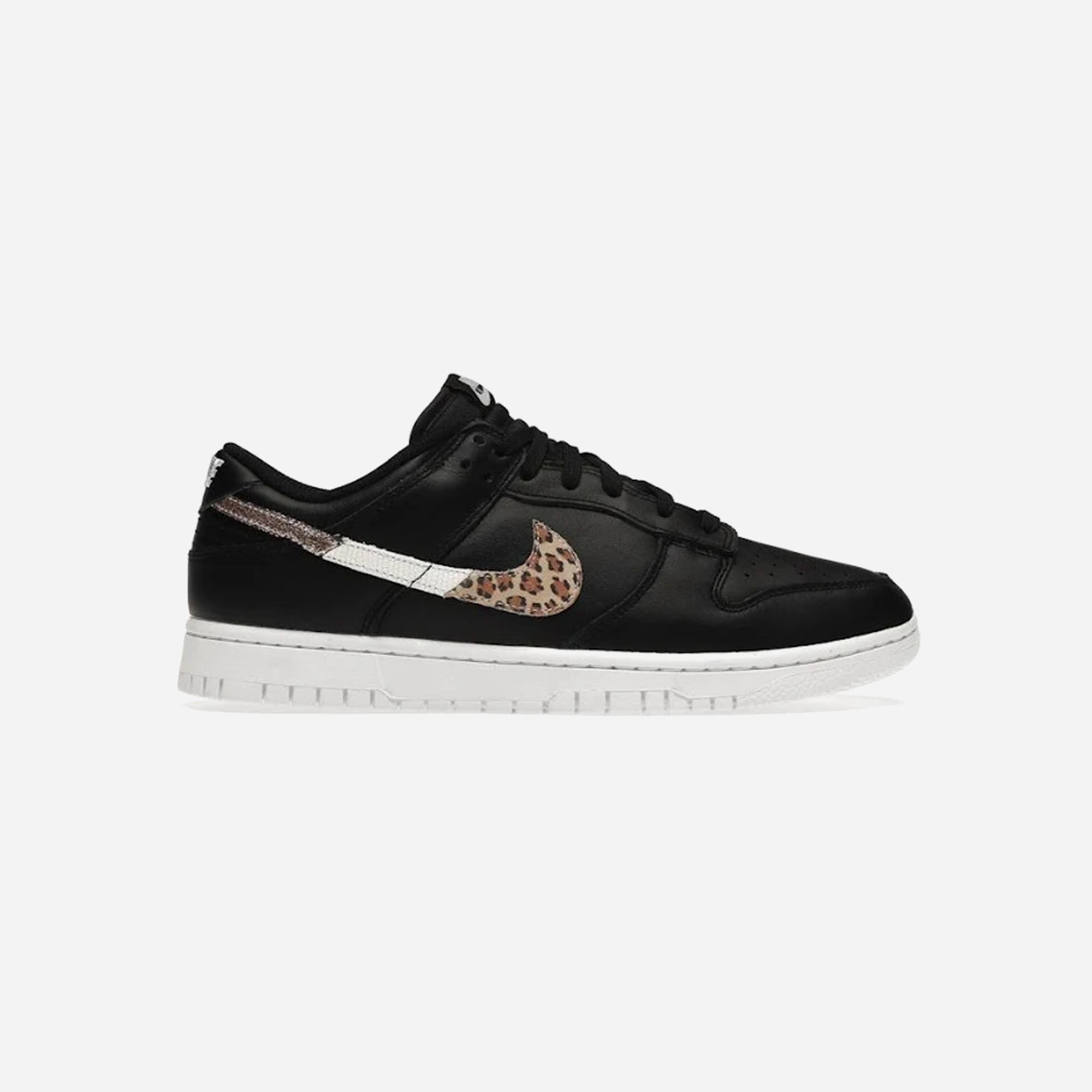 Nike Dunk Low SE Primal Black WMNS