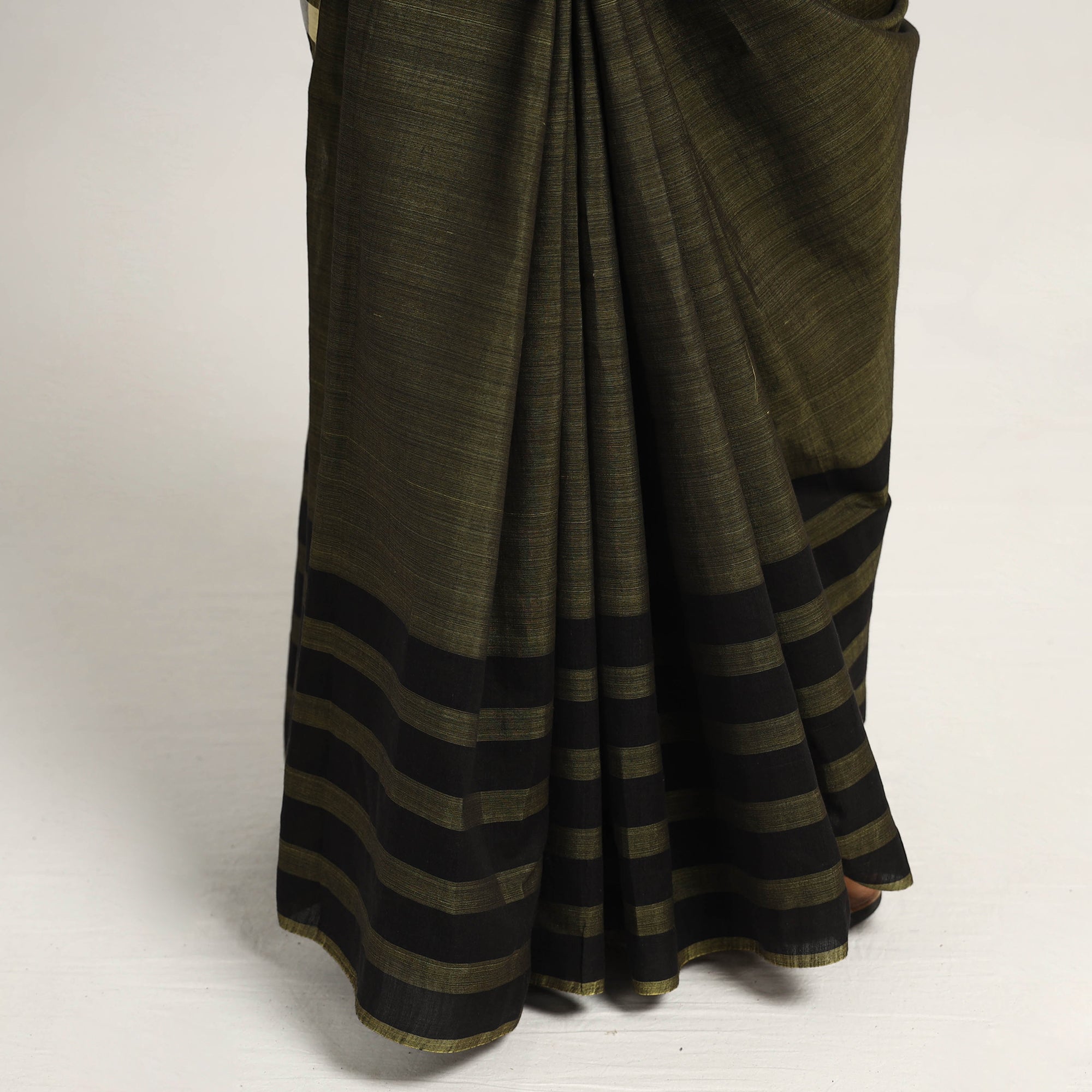 BUN.KAR BIHAR BY SRIJANI FOUNDATION Brown - Black & Light Yellow Mulberry Silk Saree with Plain Olive Green Body - view 5