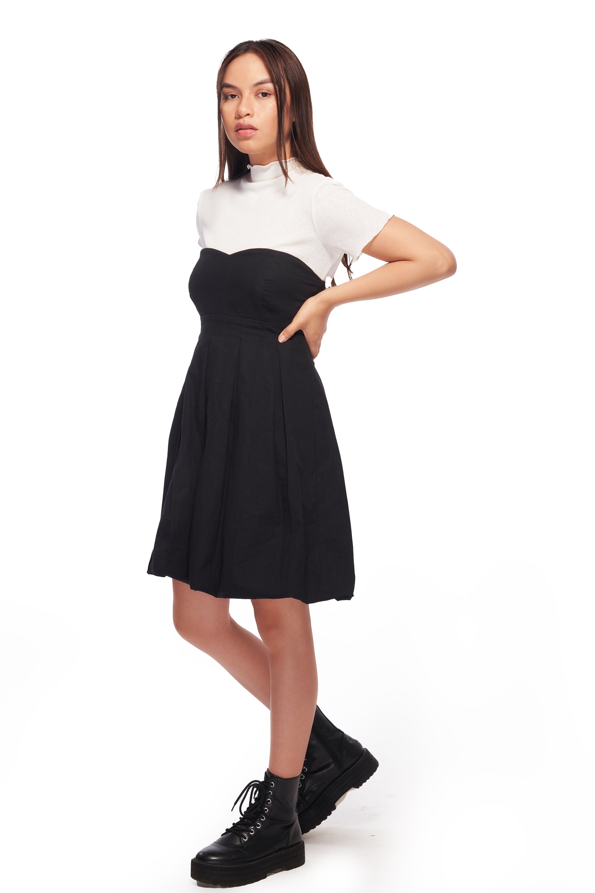 Baddie IZF Off-shouldered balloon dress – Black