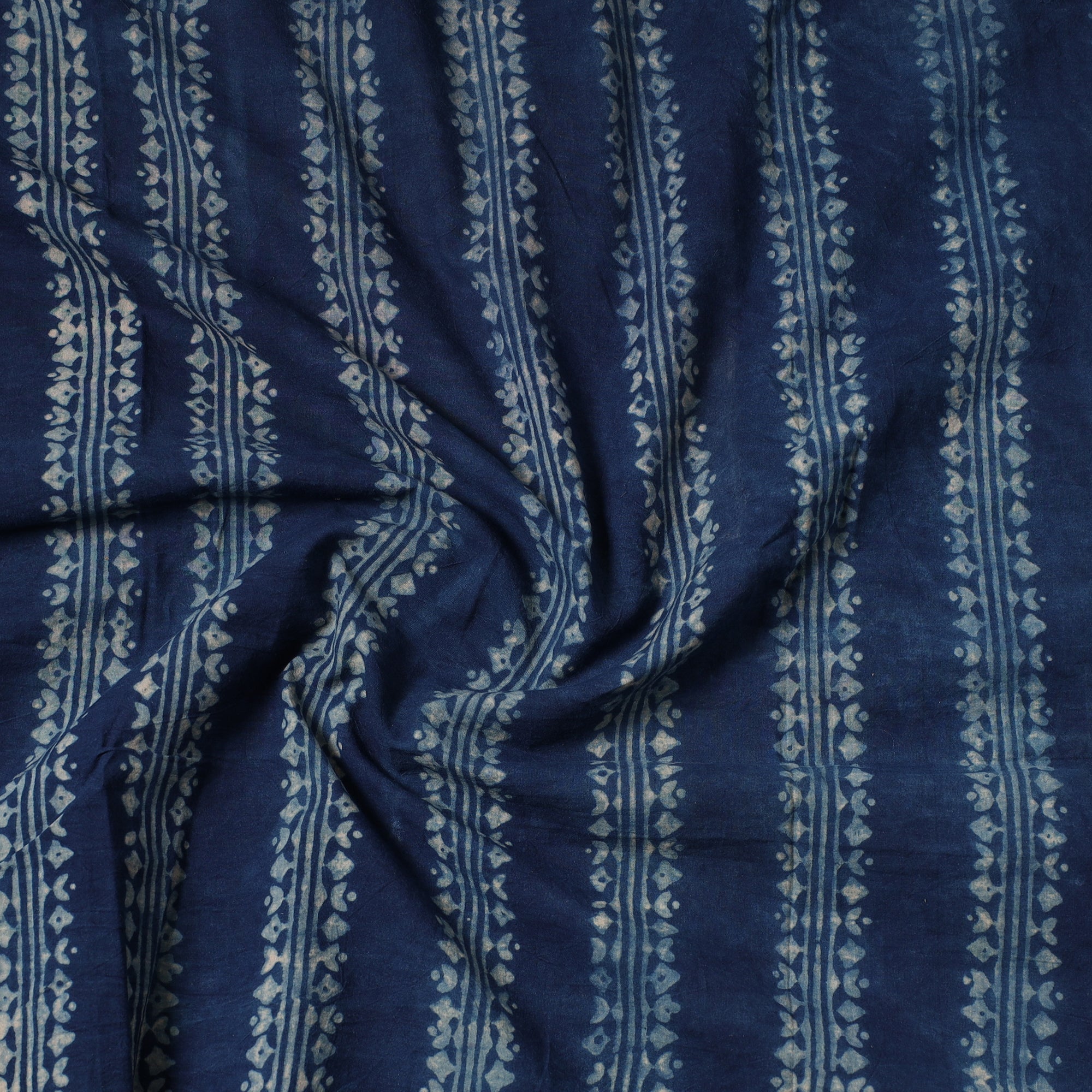 AJRAKH BY SUFIYAN ISMAIL KHATRI Ajrakh Block Printed Cotton Precut Fabric 03 - view 2