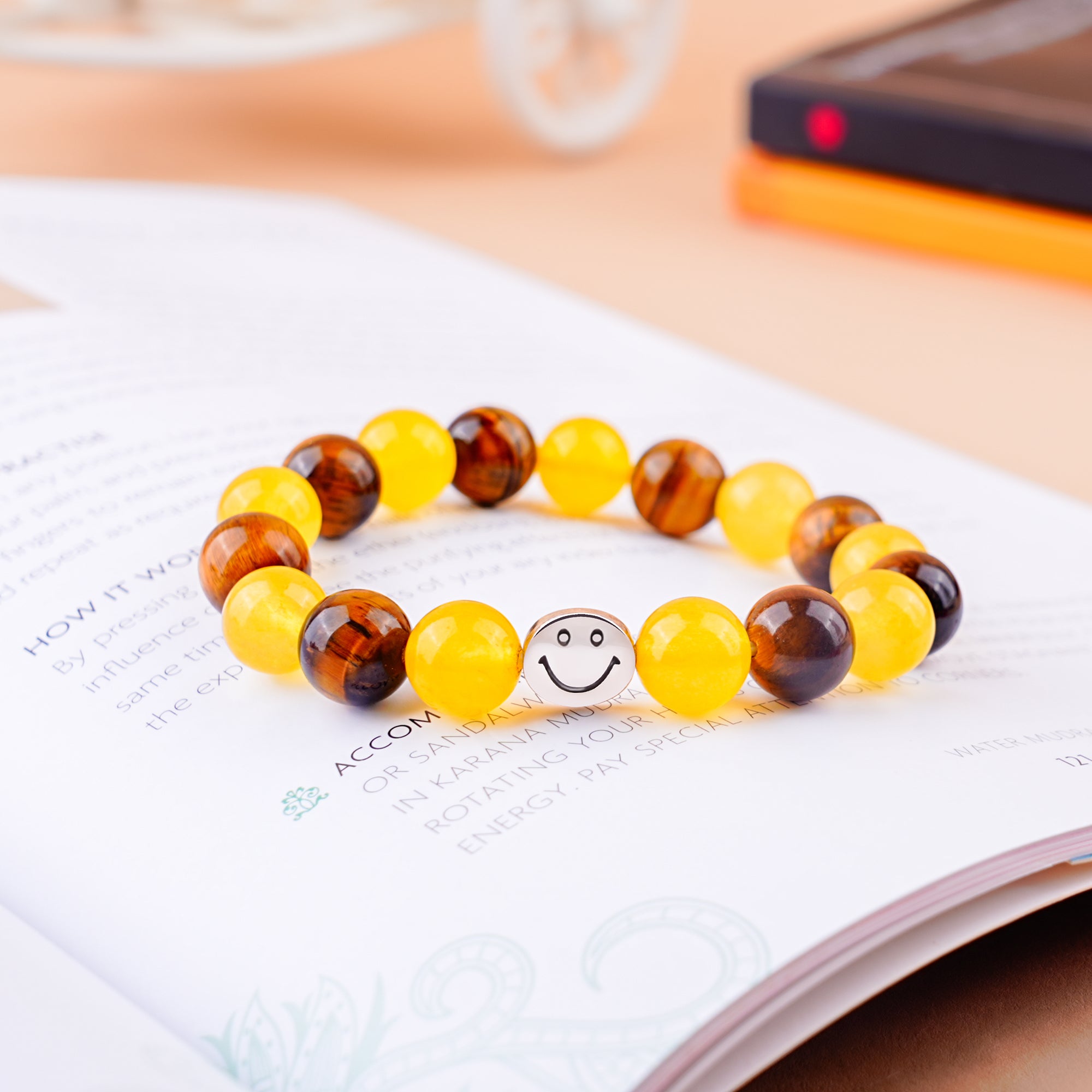 Gemsmantra Smile Bracelet - Tiger Eye & Yellow Jade Combination