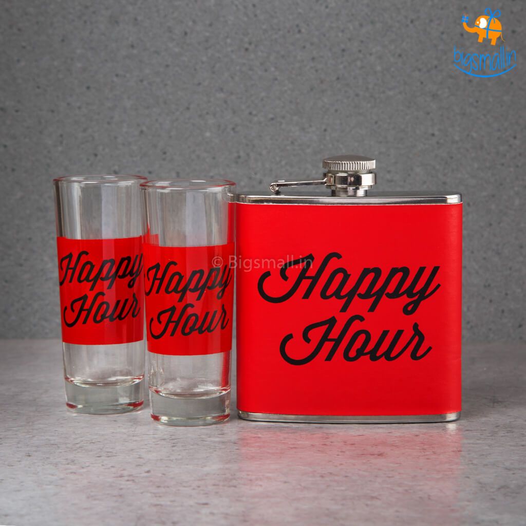 Vinny Y Happy Hour Flask and Shot Glasses Set - view 7