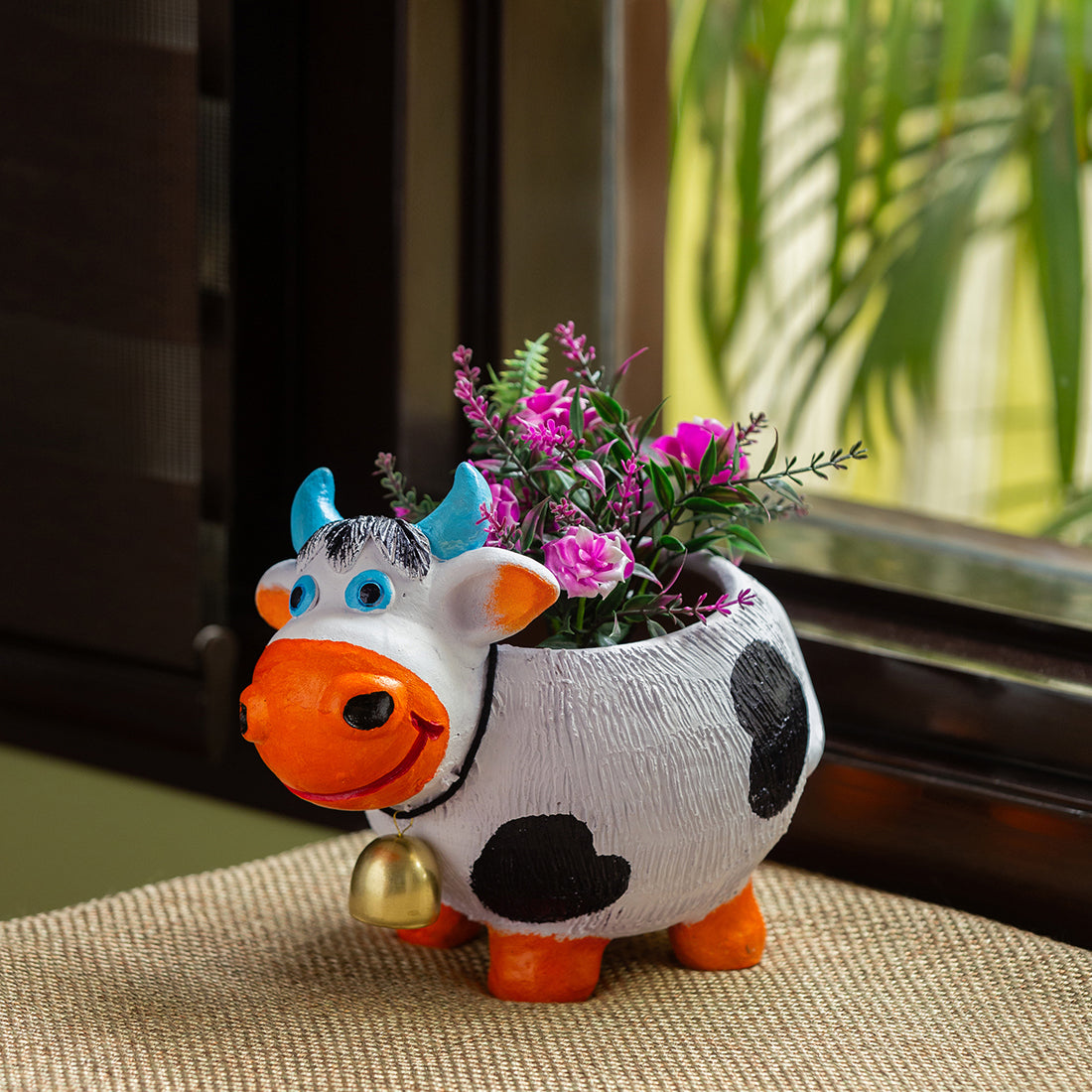 Handmade handpainted terracotta – EXCLUSIVELANE 'Playful Cow' Handmade & Handpainted Terracotta Planter Pot (8 Inch)
