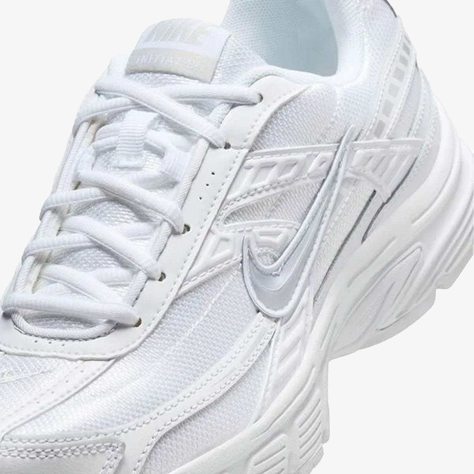Nike | Initiator { White/metallic Silver-photon Dust - view 4
