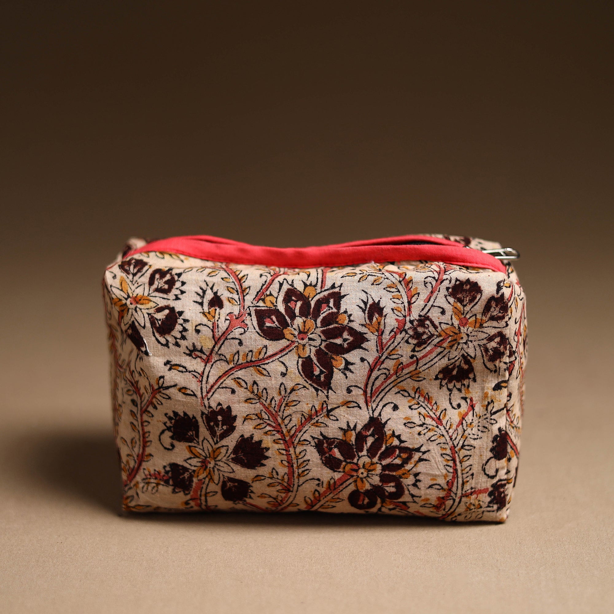 NOORI BAZAR Beige - Handmade Cotton Toiletry Pouch 08