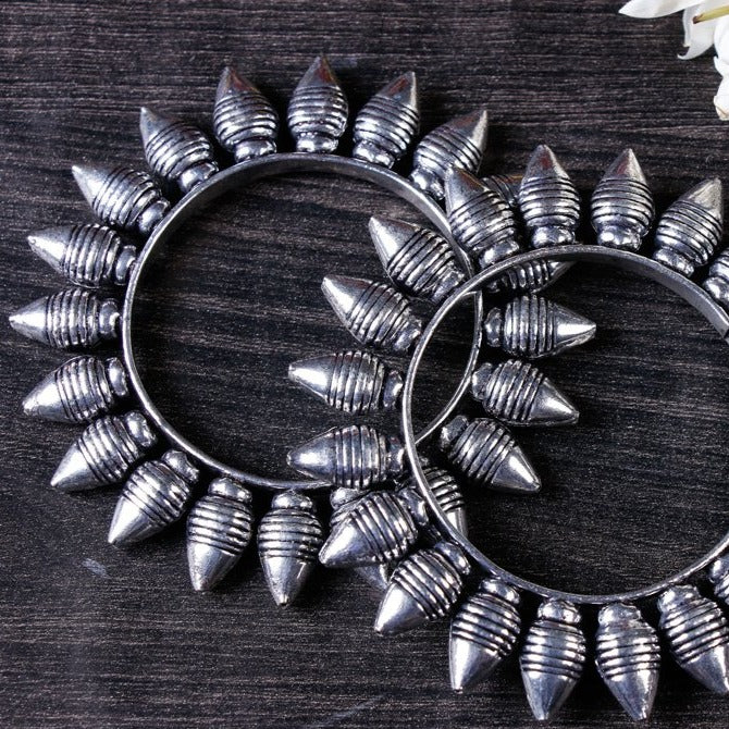WHITE RIVER STORIES Antique Finish German Silver Bangle (Set of 2)