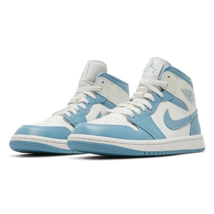 HYPE ELIXIR Wmns Air Jordan 1 Mid University Blue - view 3