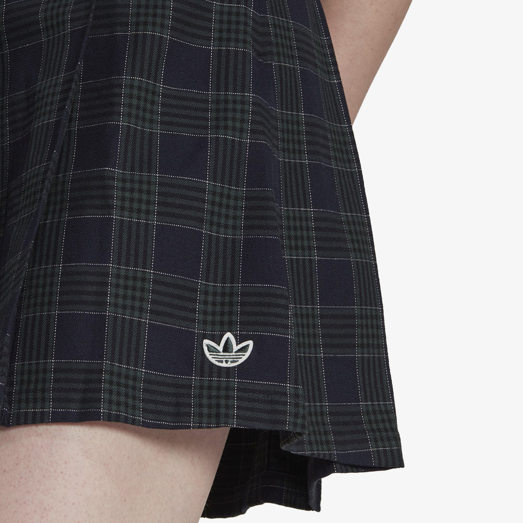 Adidas Originals | COLLEGIATE SKIRT { LEGEND INK - view 2