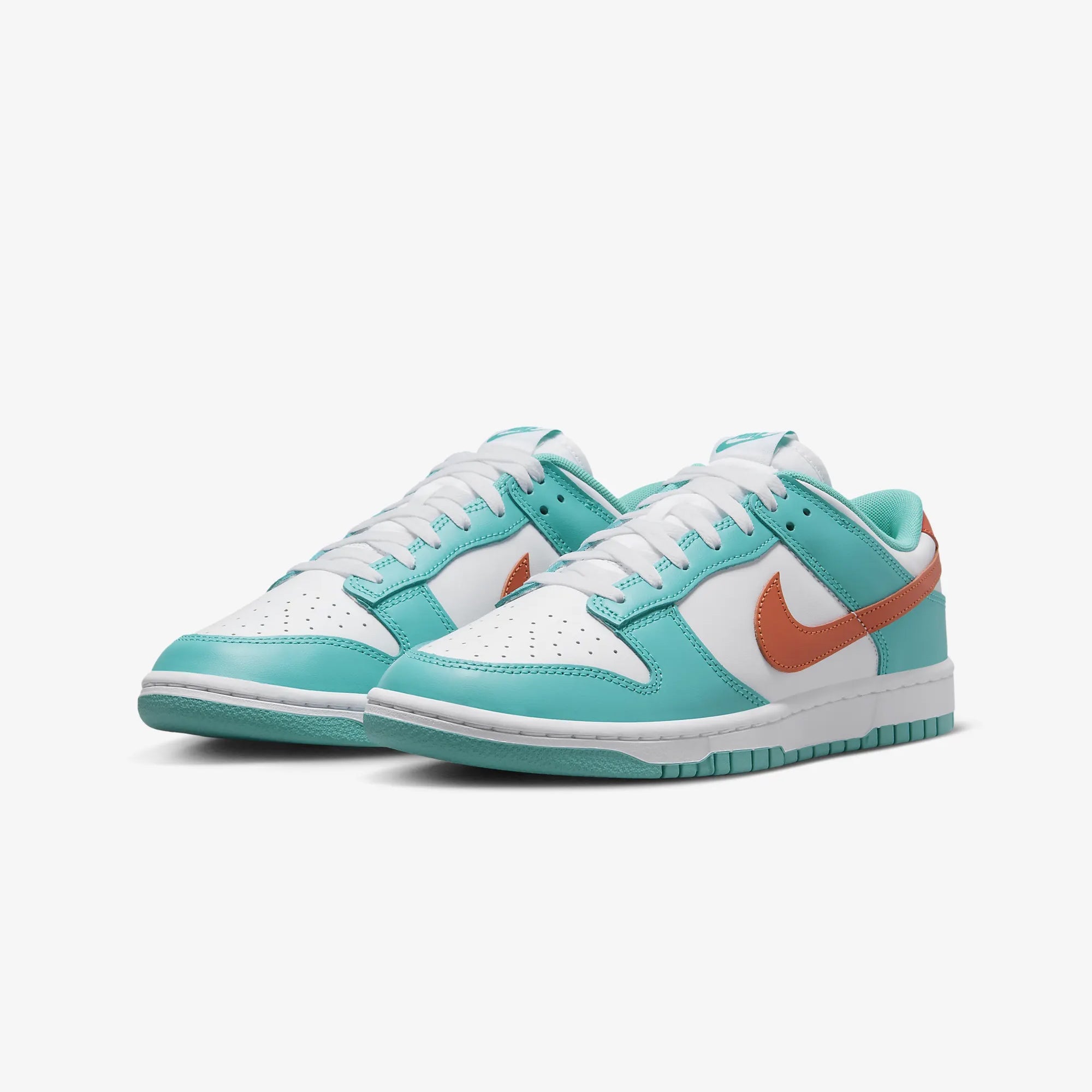 Nike | DUNK LOW RETRO { WHITE/COSMIC CLAY-DUSTY CACTUS